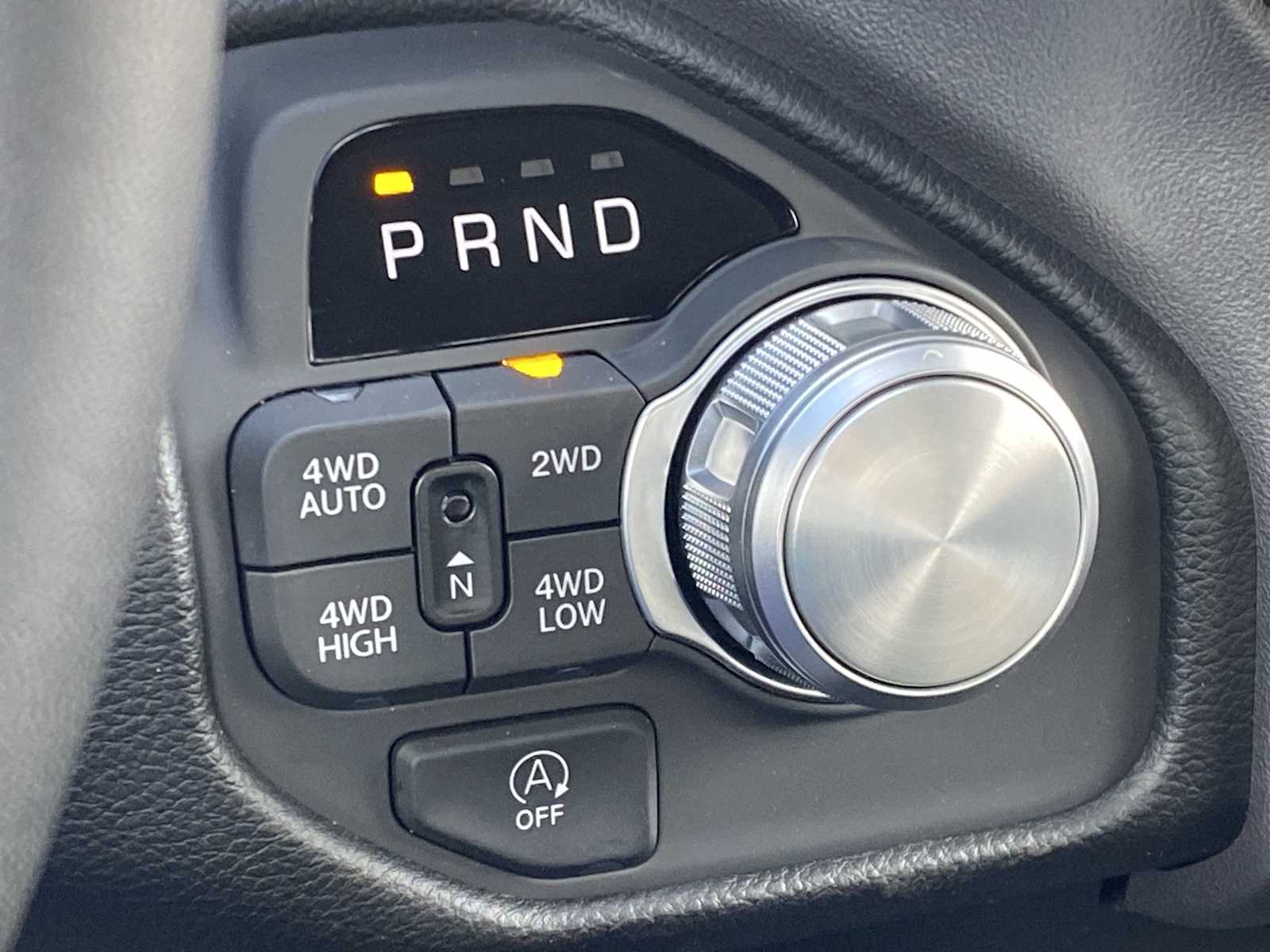 Thumbnail: 2025 RAM 1500 - 19