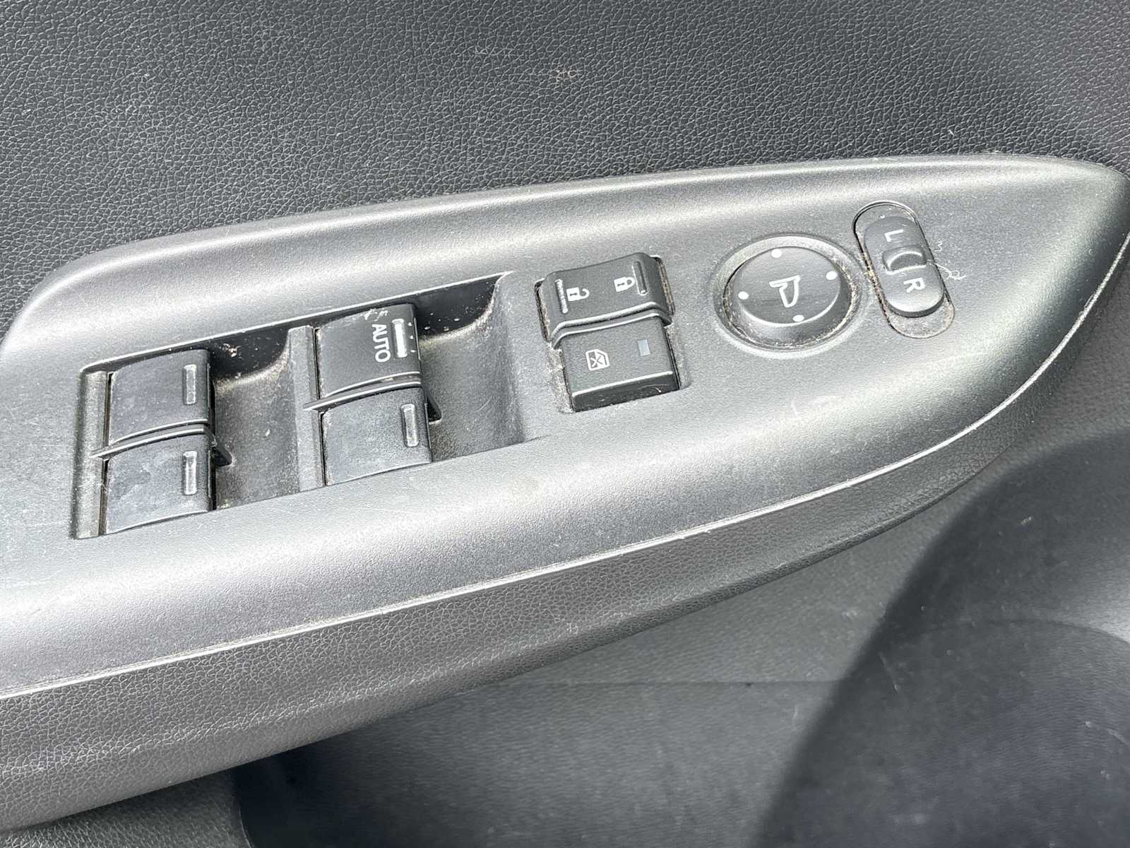 Thumbnail: 2015 Honda Fit - 11