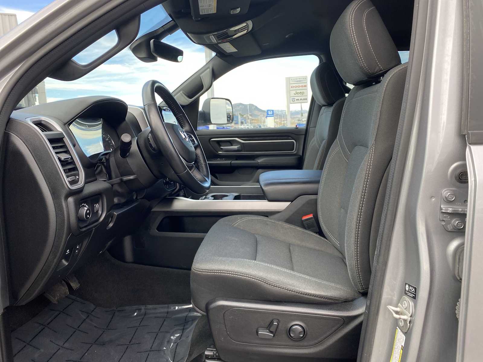 Thumbnail: 2023 RAM 1500 - 17