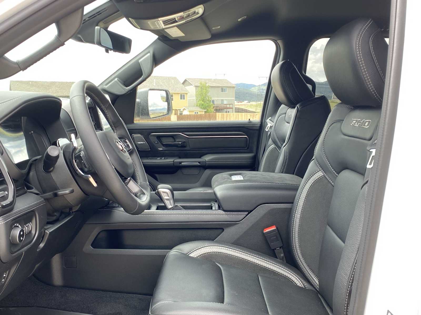 Thumbnail: 2026 RAM 1500 - 17
