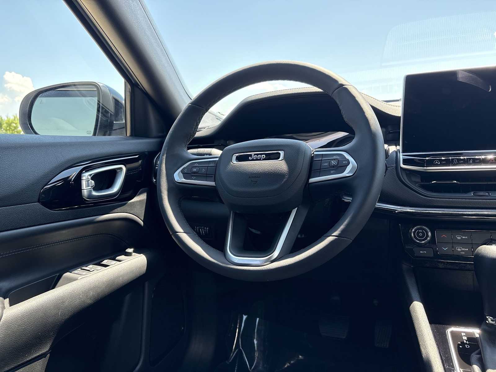 2026 Jeep Compass Latitude Altitude - Photo 30