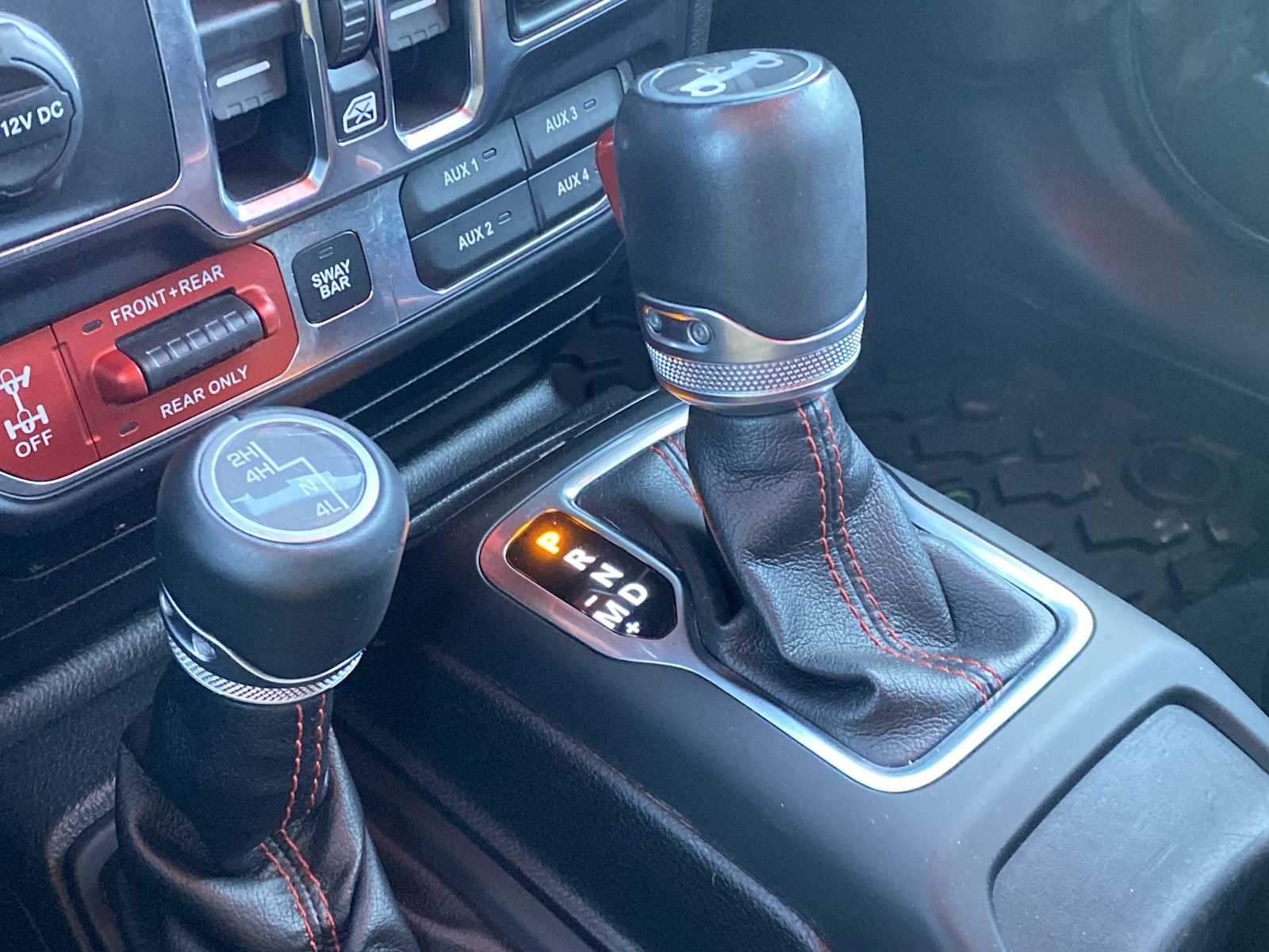 Thumbnail: 2019 Jeep Wrangler - 22