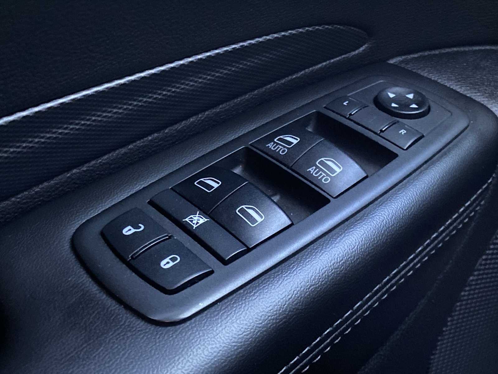 Thumbnail: 2021 Dodge Durango - 20