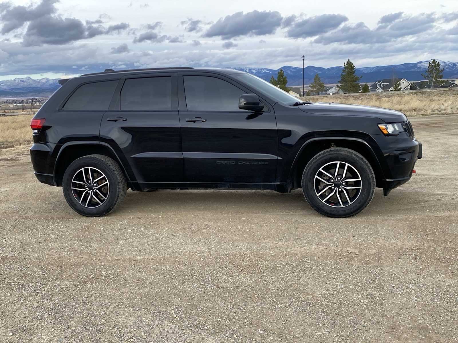 Thumbnail: 2019 Jeep Grand Cherokee - 22