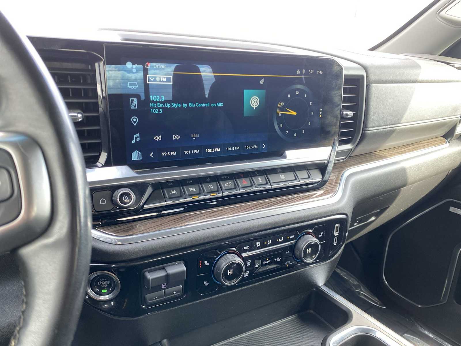 Thumbnail: 2024 Chevrolet Silverado 1500 - 22