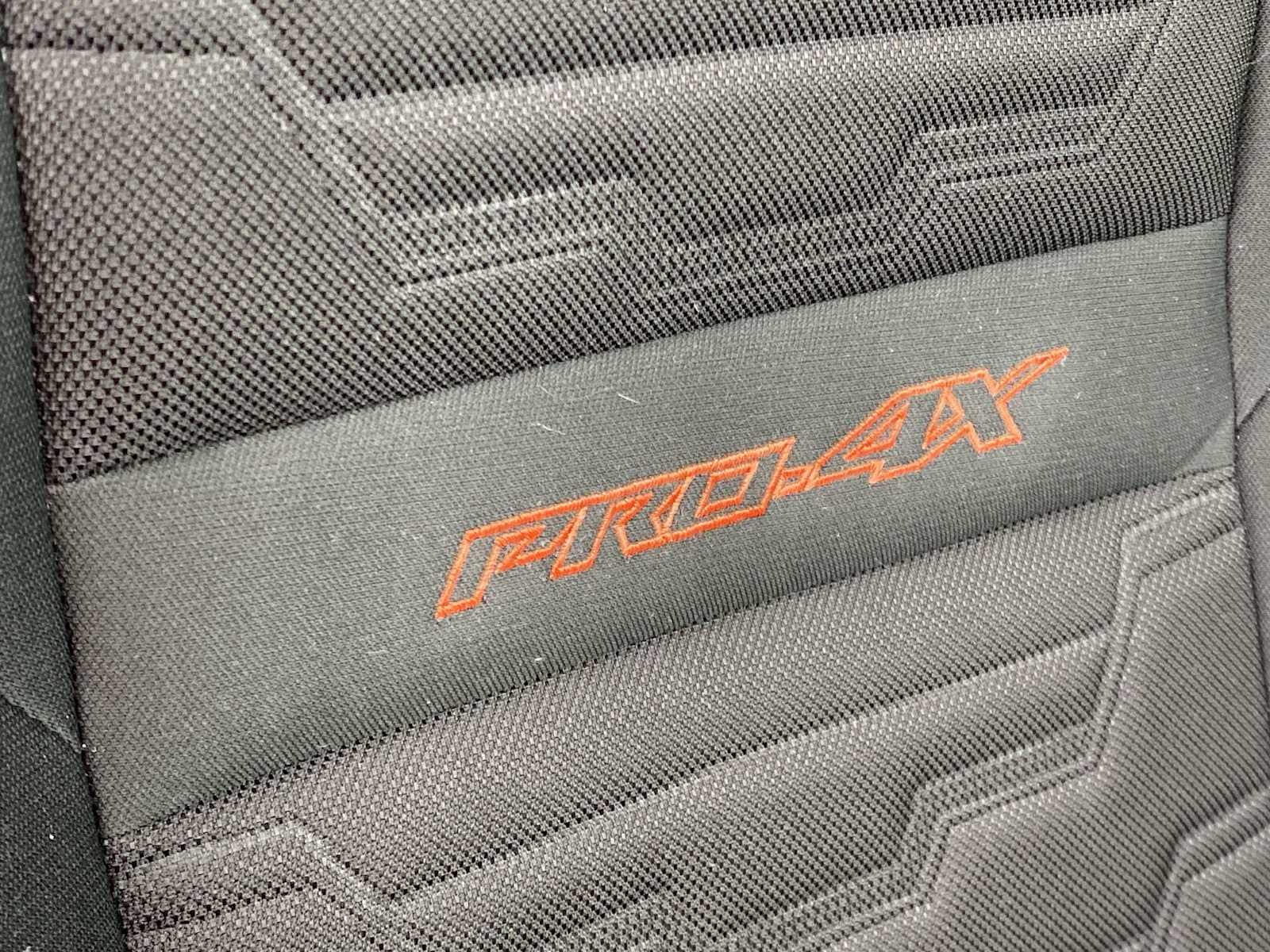 Thumbnail: 2024 Nissan Frontier - 18