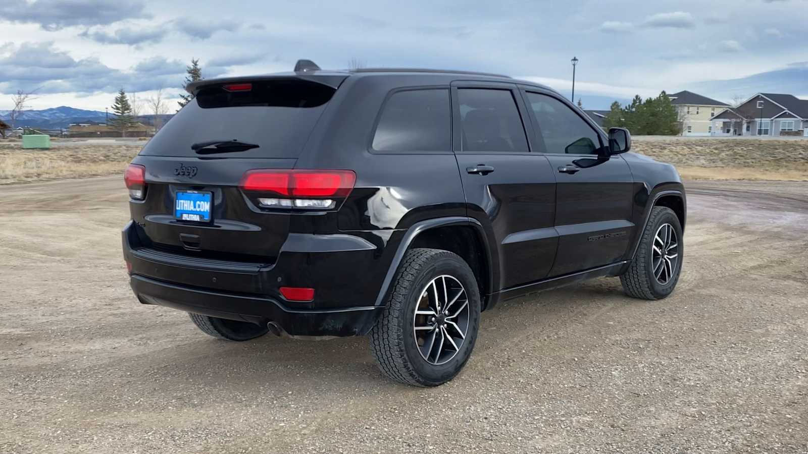 Thumbnail: 2019 Jeep Grand Cherokee - 8