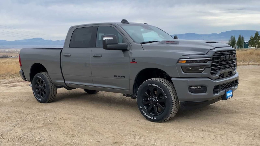 New 2026 Ram 2500 LARAMIE CREW CAB 4X4 6'4 BOX Pickup