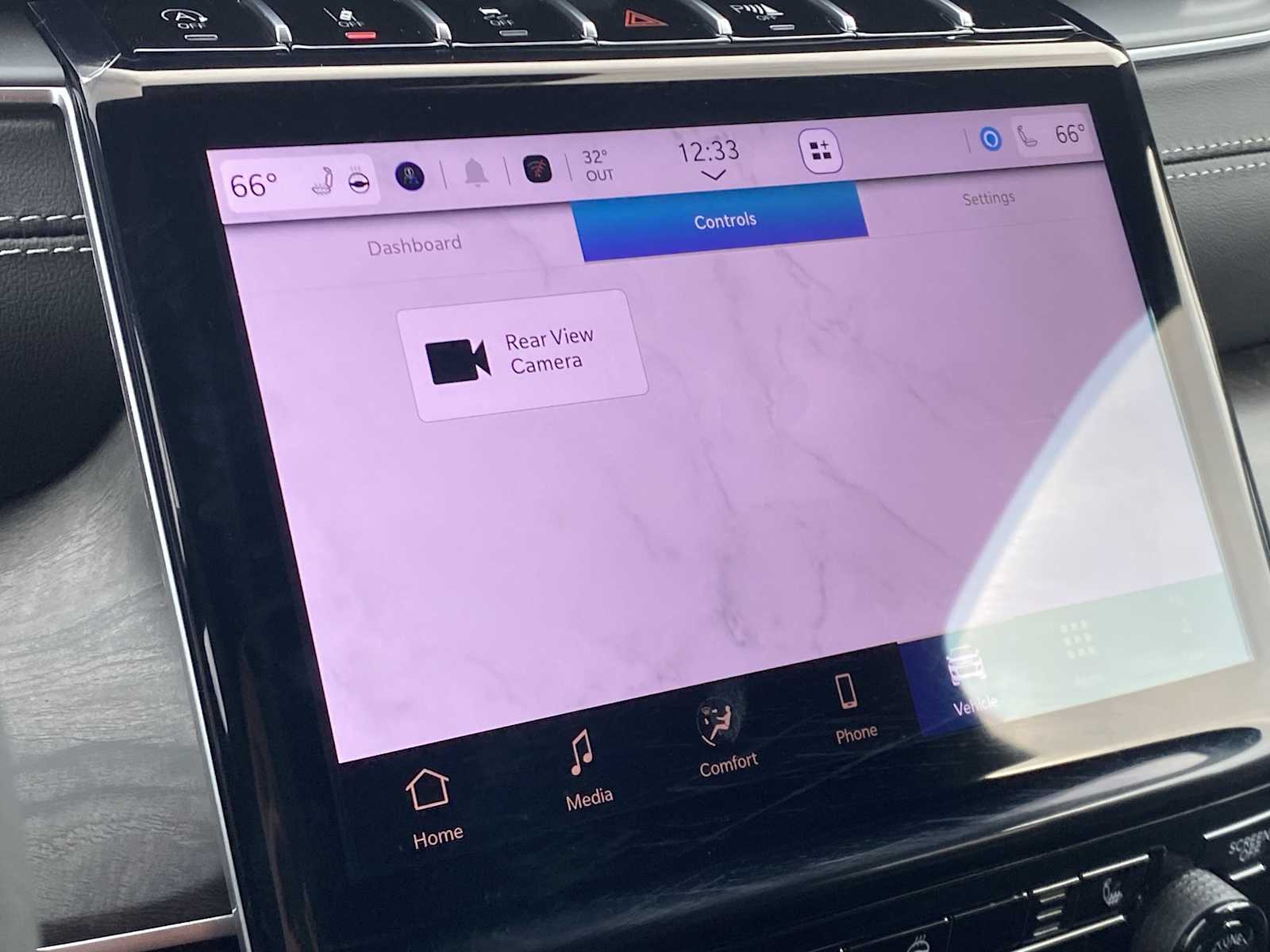 Thumbnail: 2025 Jeep Grand Cherokee - 28