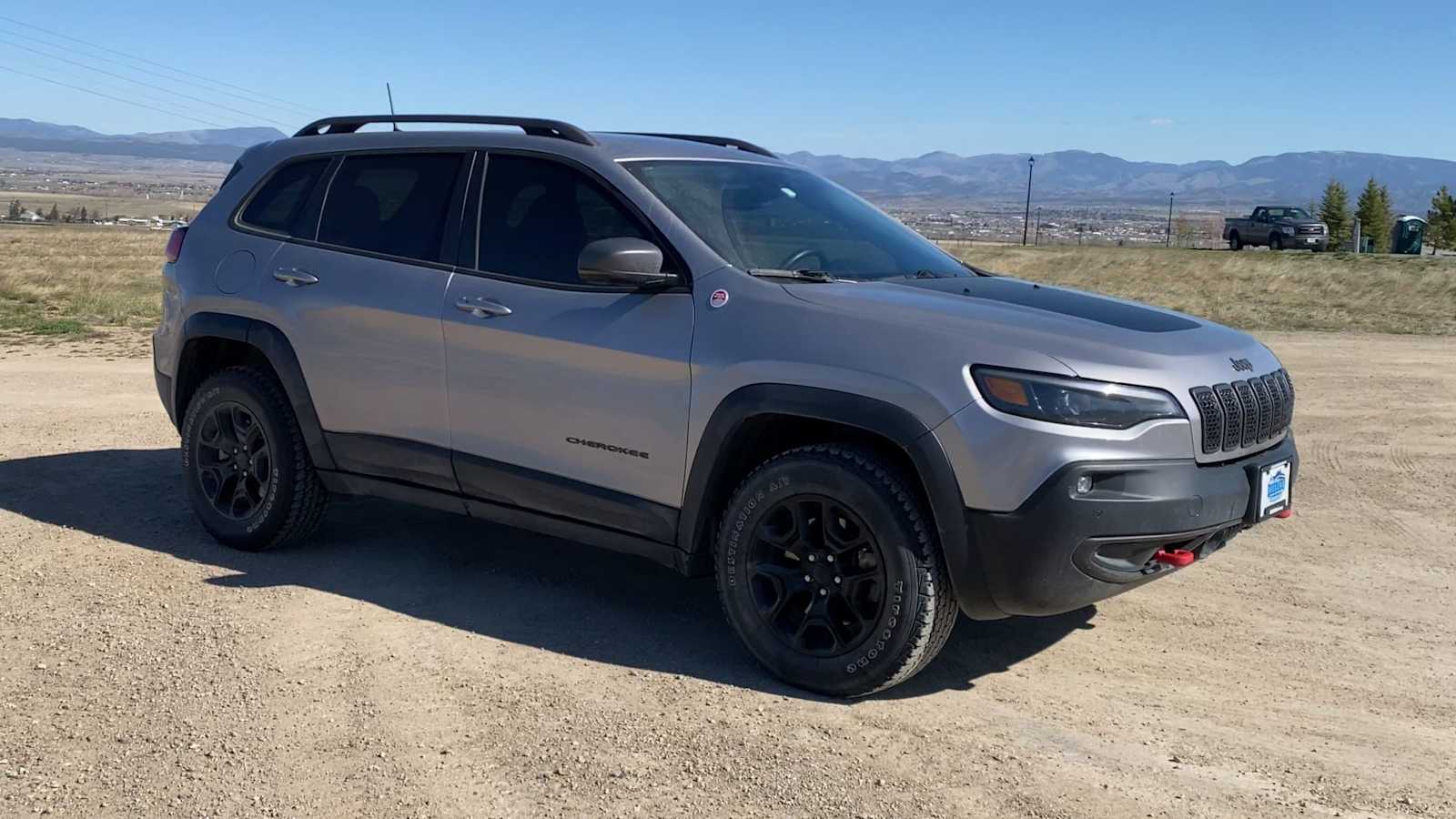 Thumbnail: 2019 Jeep Cherokee - 3