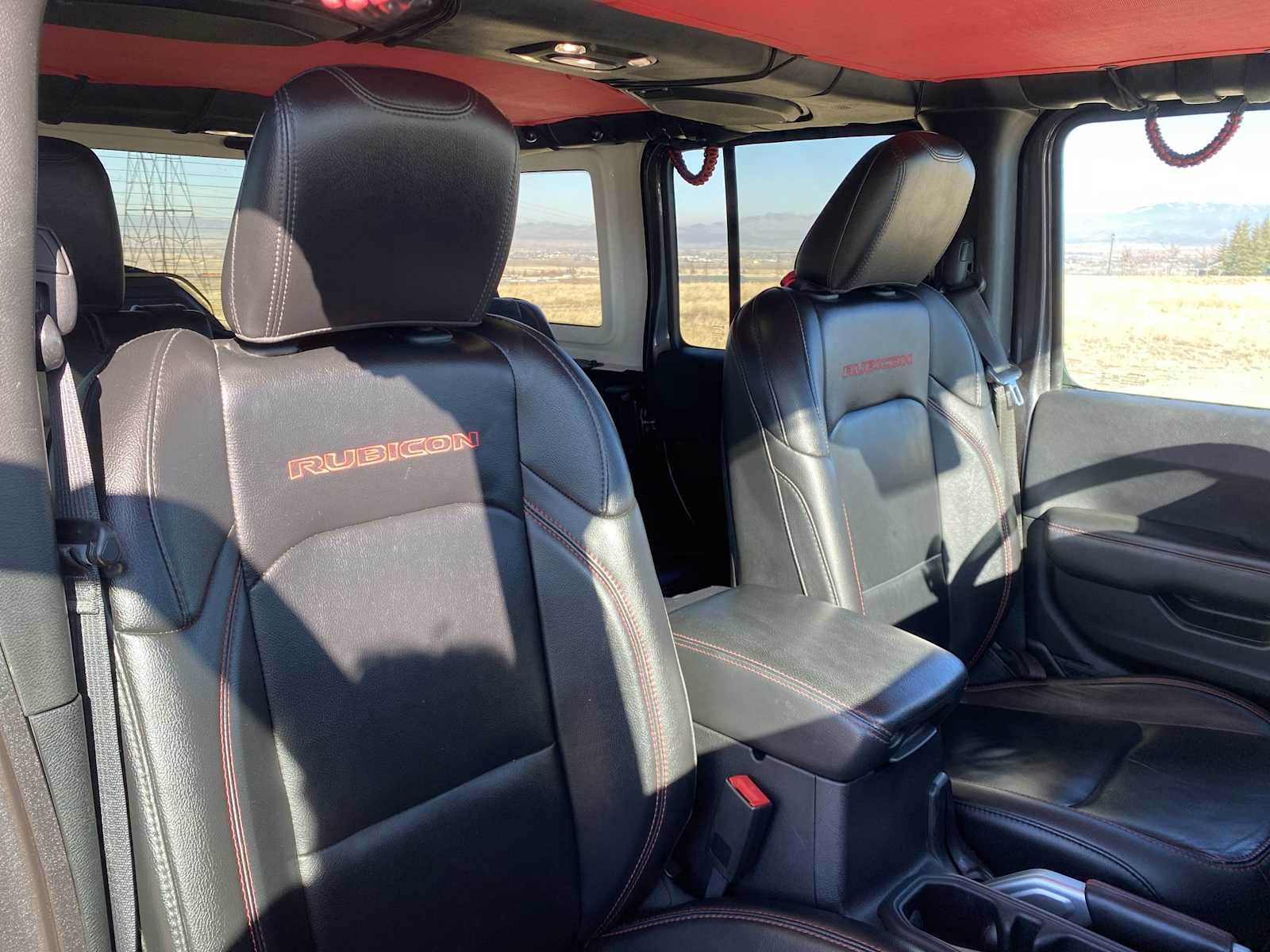 Thumbnail: 2019 Jeep Wrangler - 18