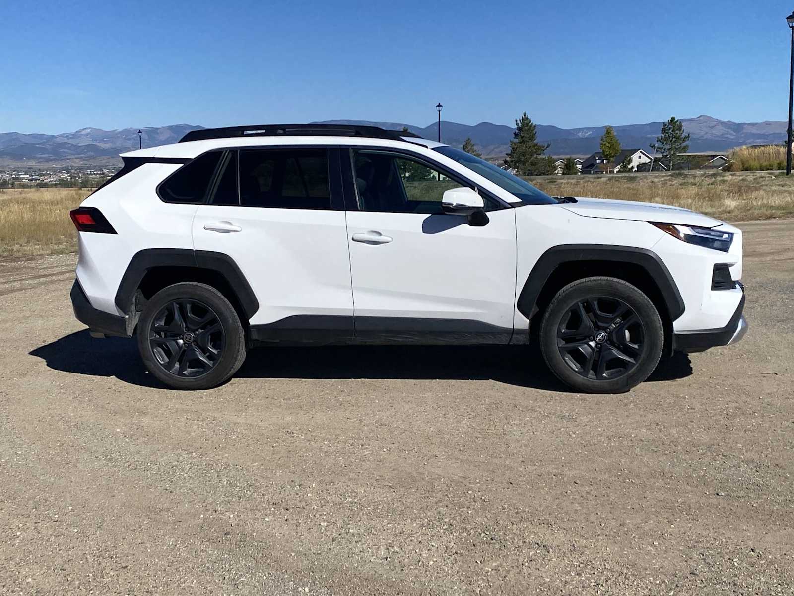 Thumbnail: 2023 Toyota RAV4 - 22