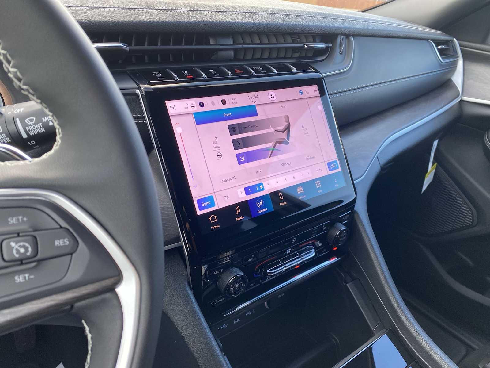 Thumbnail: 2025 Jeep Grand Cherokee - 27