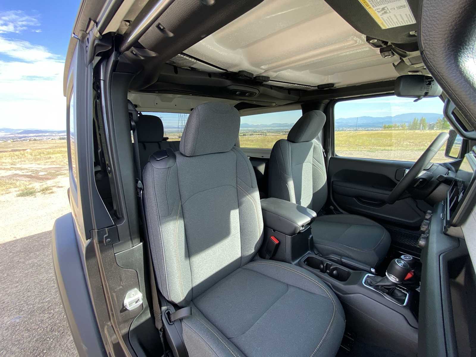 Thumbnail: 2025 Jeep Wrangler - 17