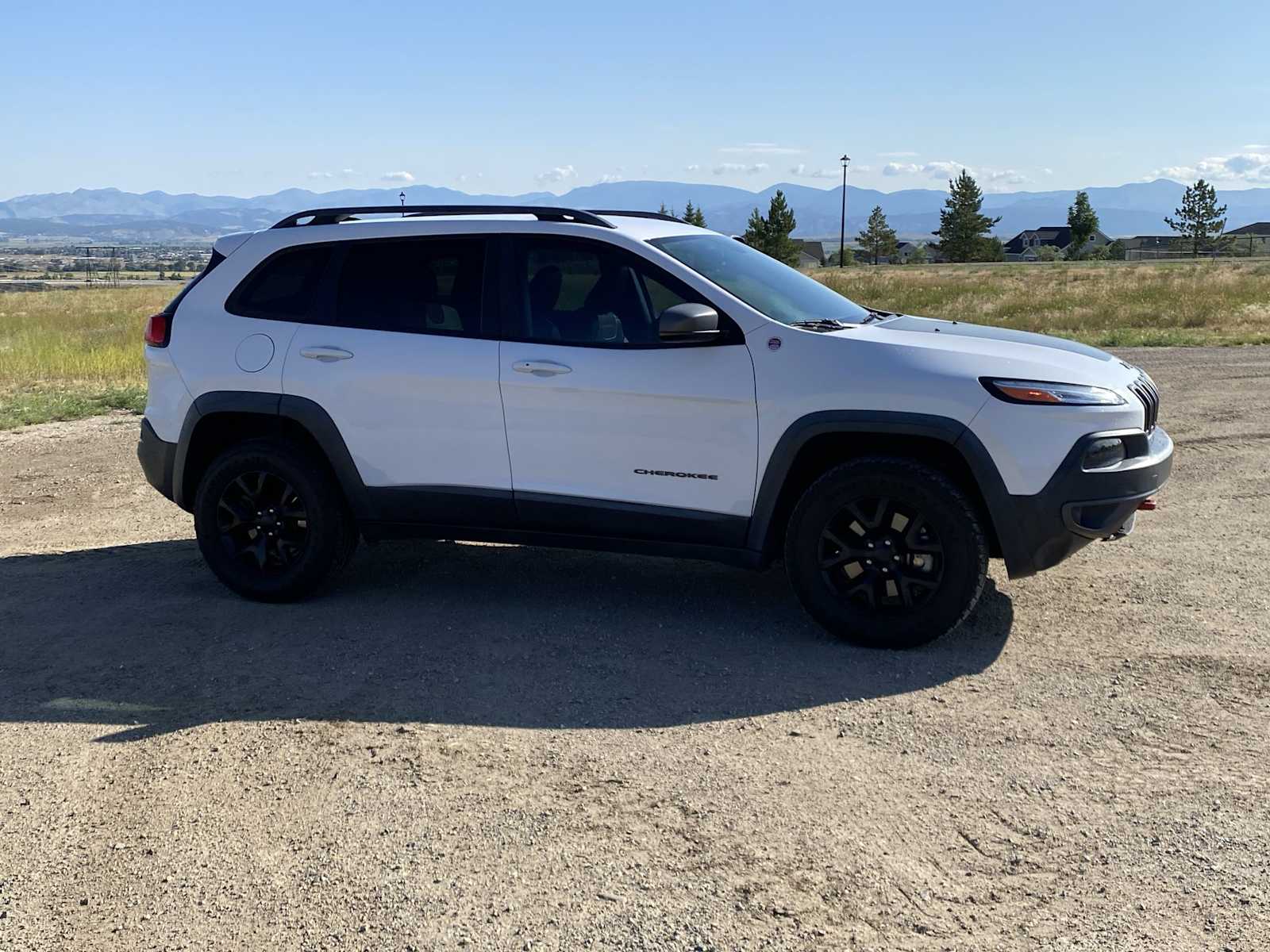 Thumbnail: 2018 Jeep Cherokee - 20