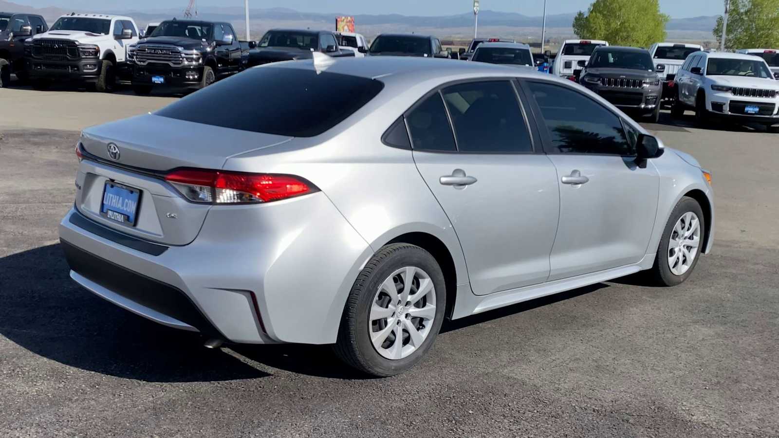 Thumbnail: 2022 Toyota Corolla - 8