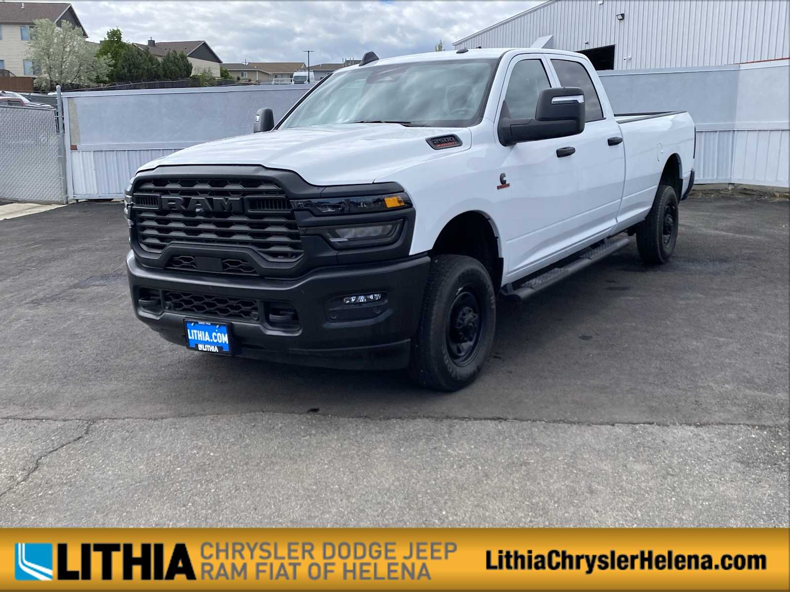 2025 Ram 2500 TRADESMAN CREW CAB 4X4 8' BOX