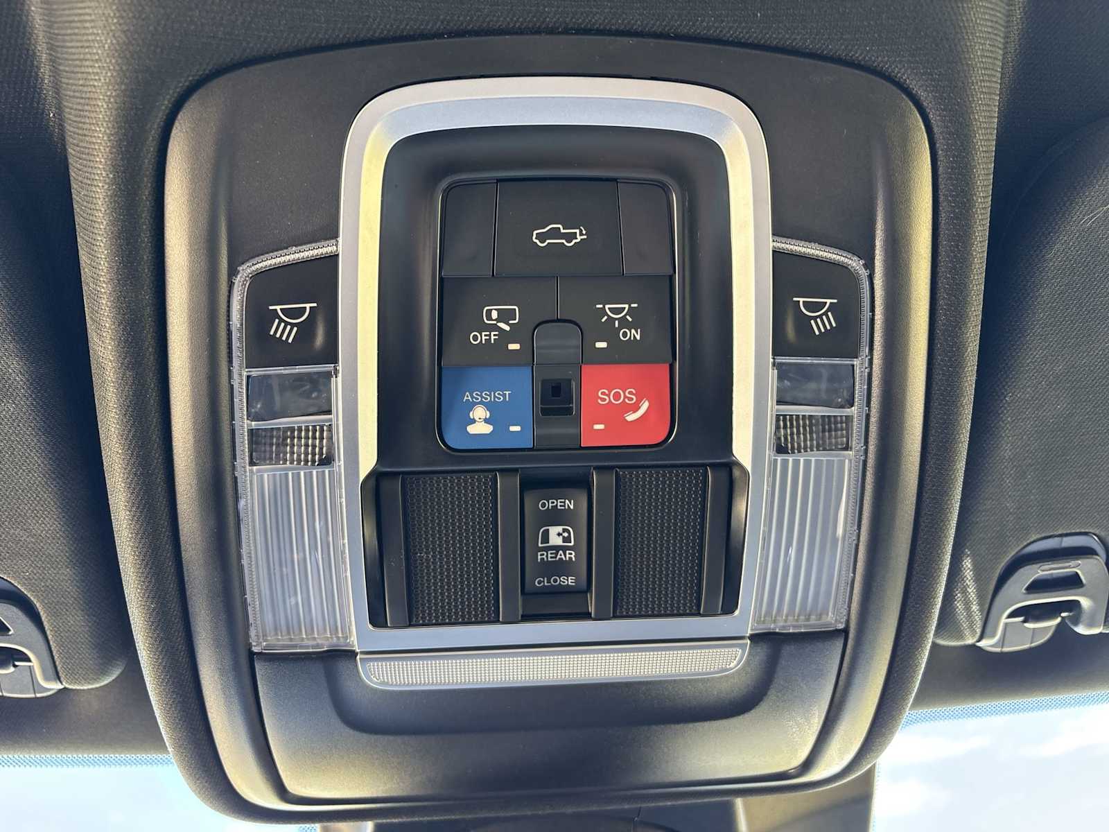 Thumbnail: 2023 RAM 1500 - 17