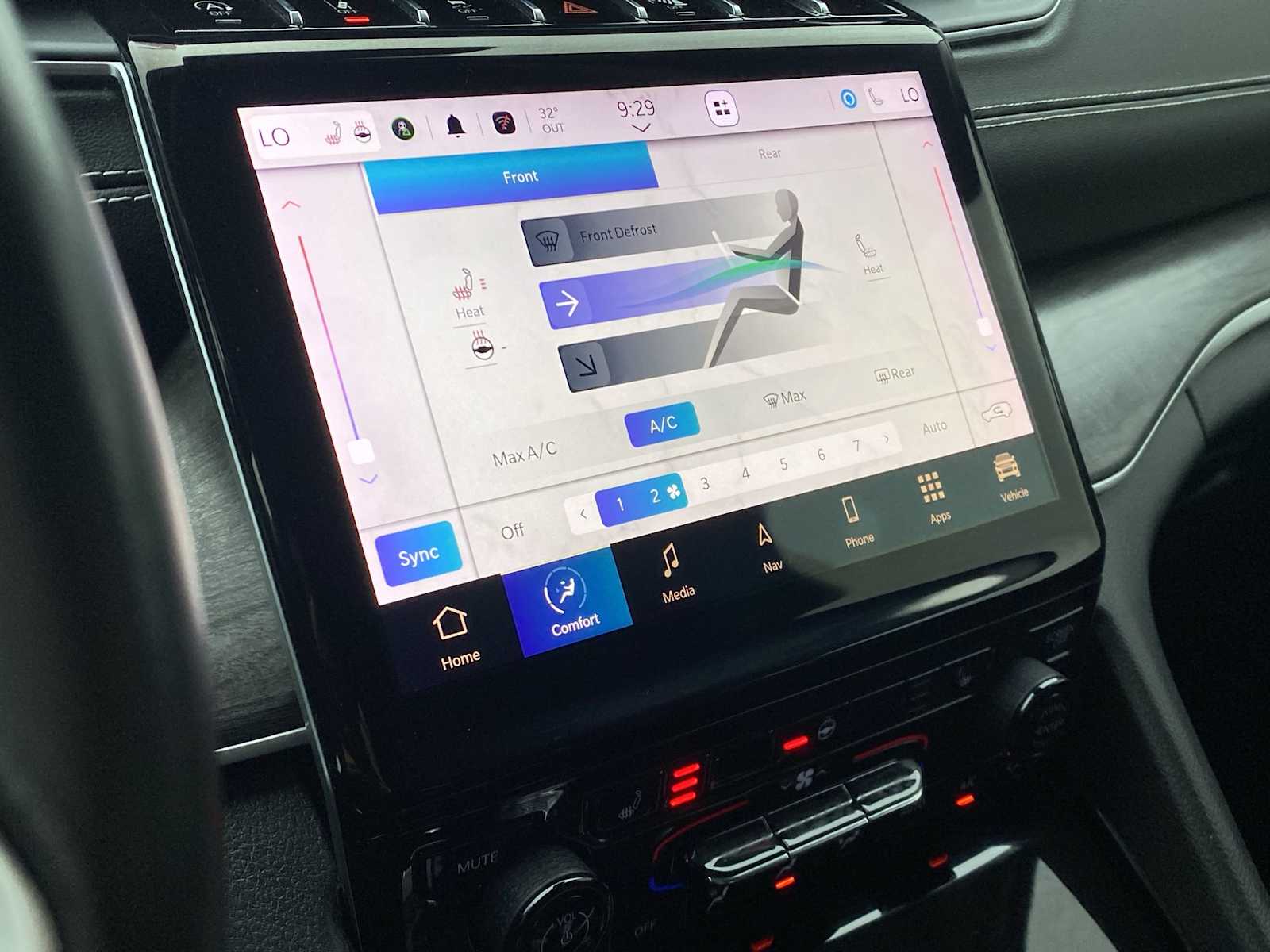 Thumbnail: 2022 Jeep Grand Cherokee - 27