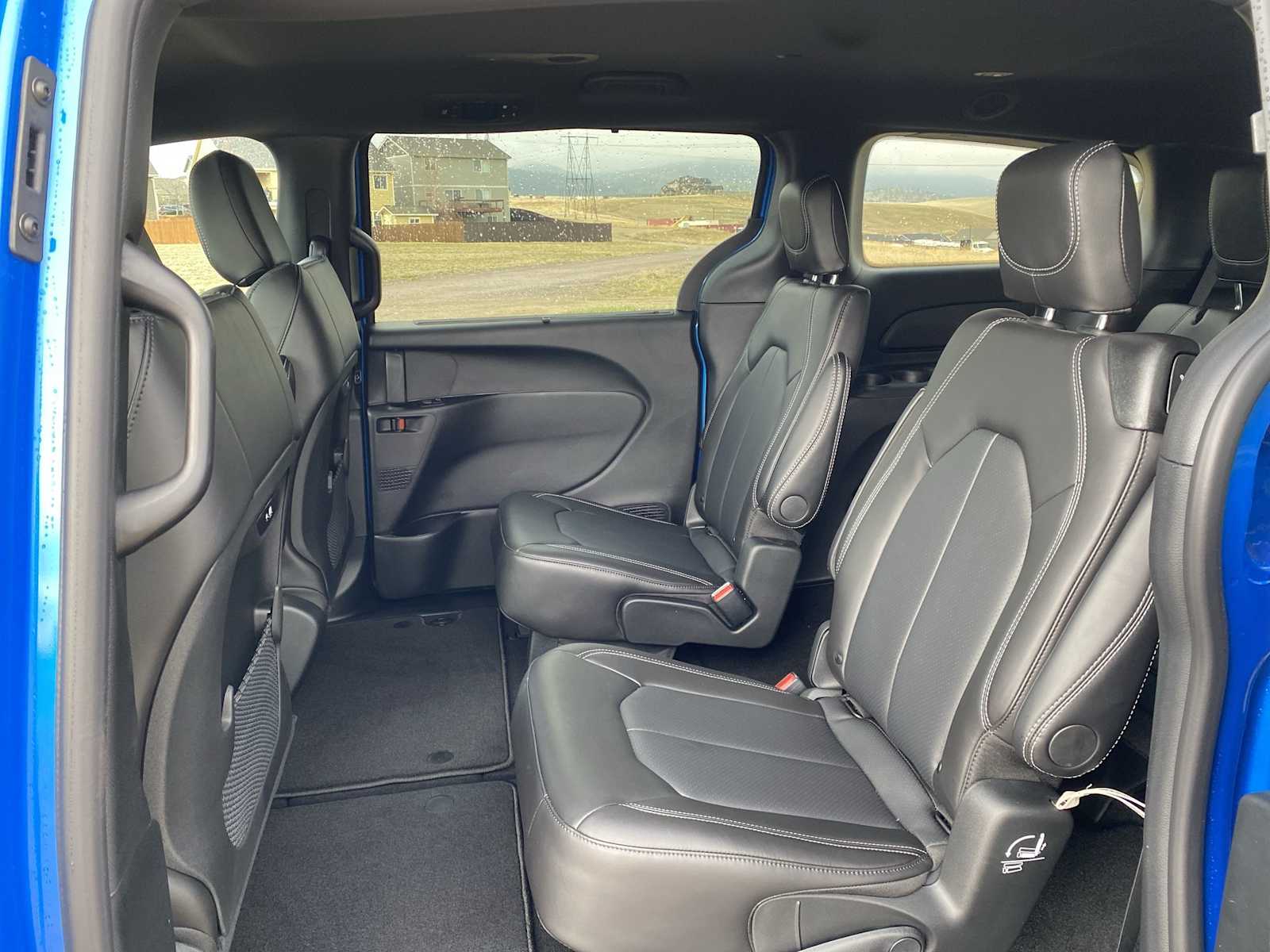 Thumbnail: 2026 Chrysler Pacifica - 35