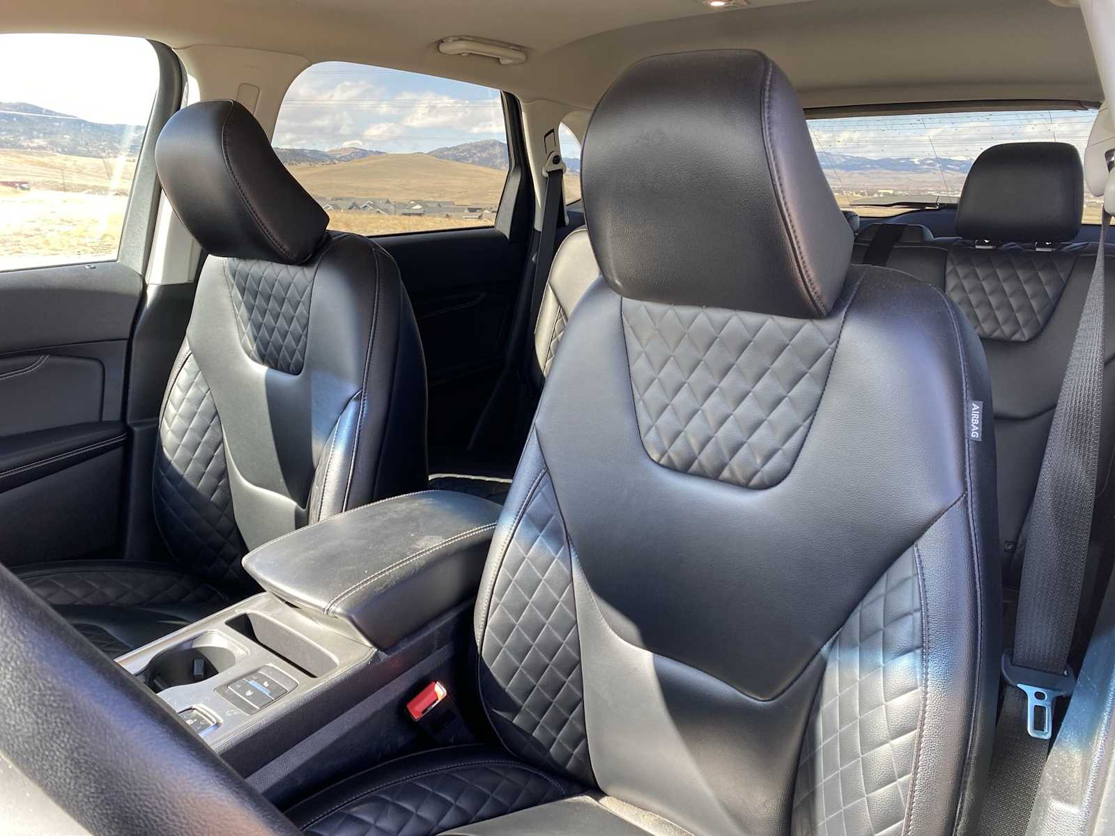 Thumbnail: 2023 Ford Edge - 19