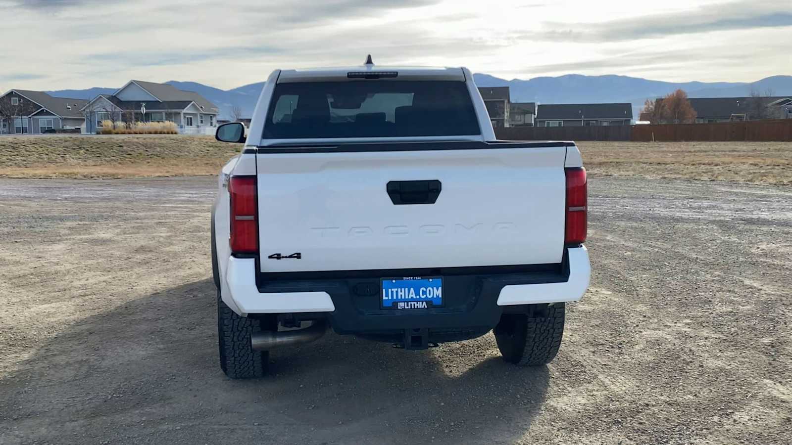 Thumbnail: 2024 Toyota Tacoma - 7