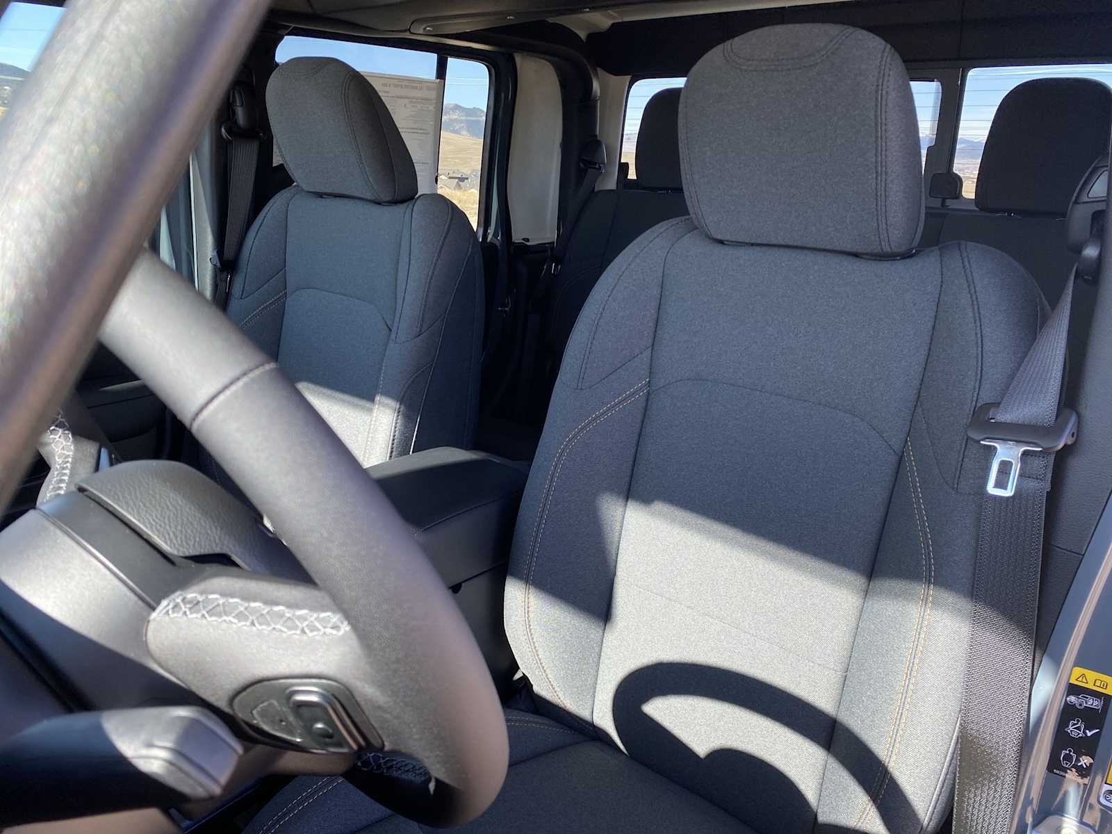 Thumbnail: 2026 Jeep Gladiator - 19