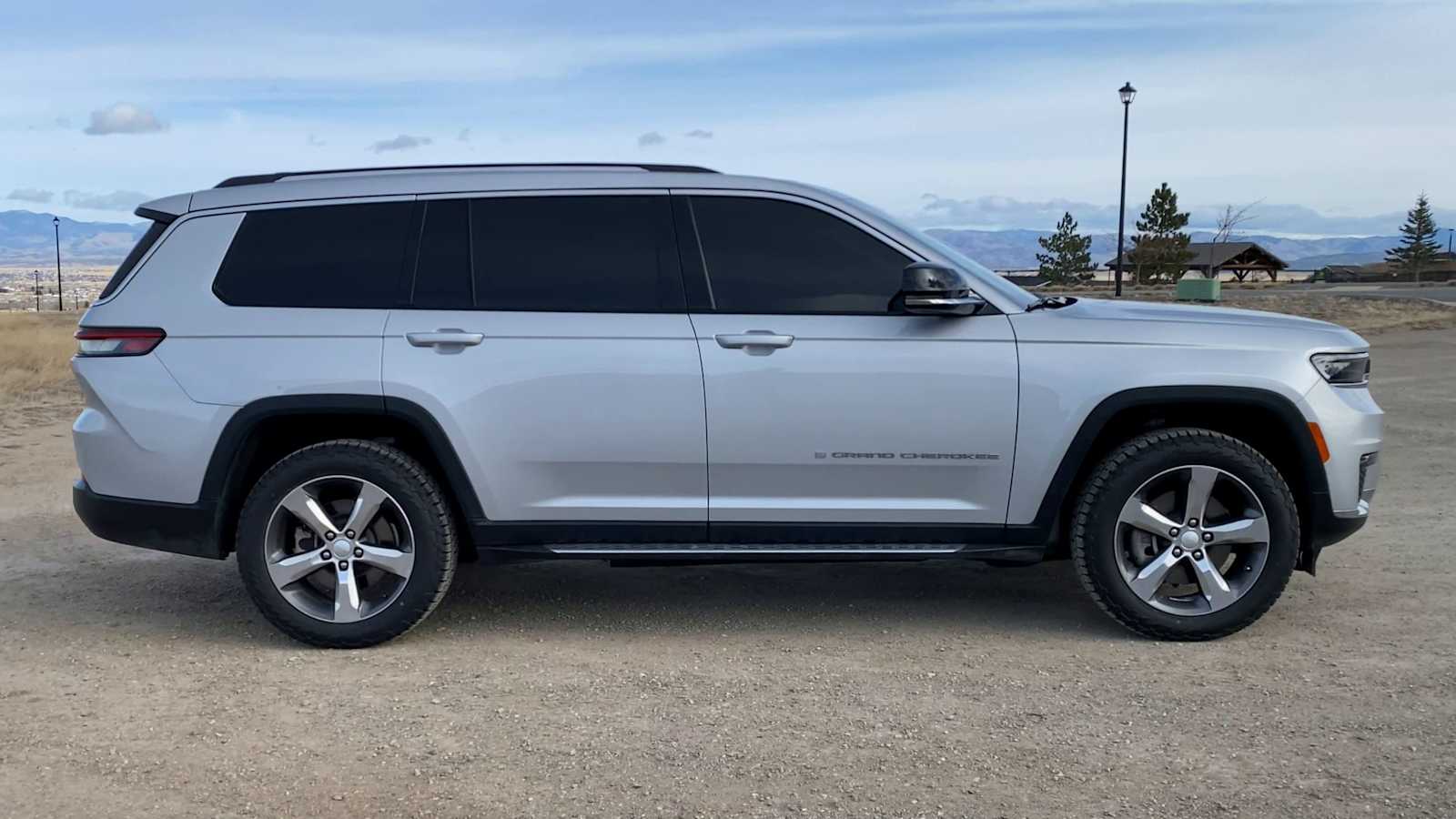 Thumbnail: 2021 Jeep Grand Cherokee L - 9