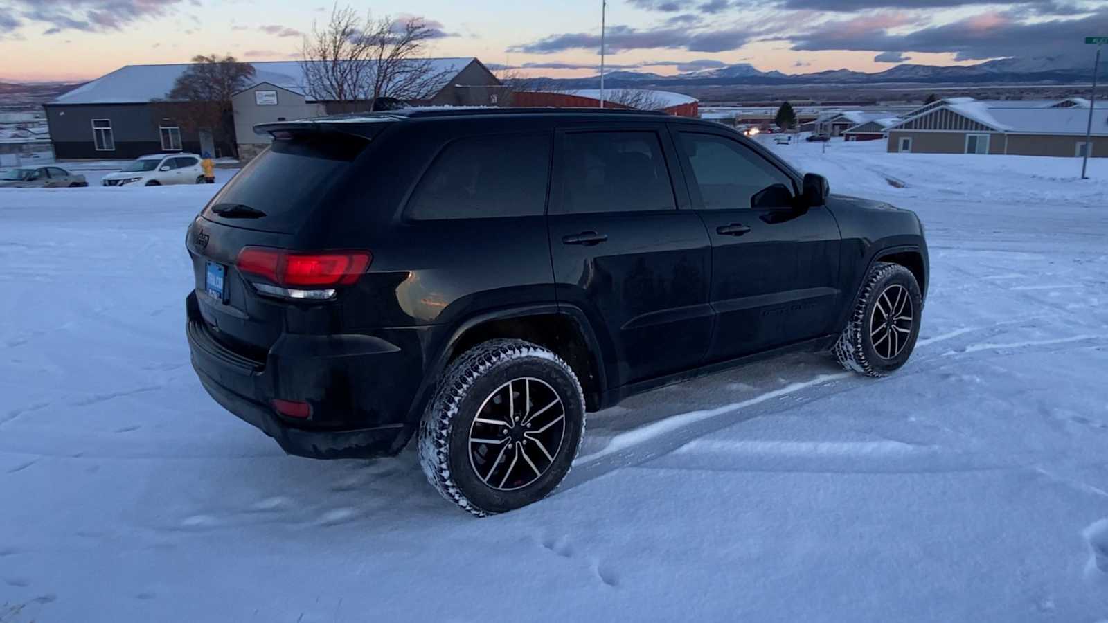 Thumbnail: 2019 Jeep Grand Cherokee - 9