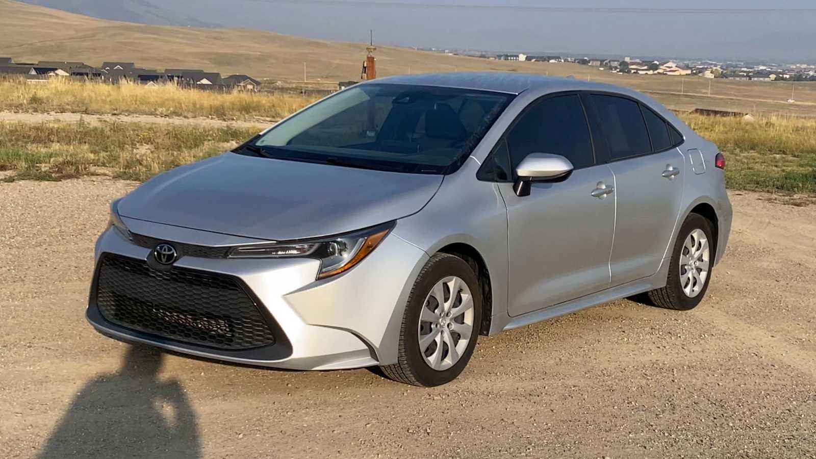 2022 Toyota Corolla LE photo 4