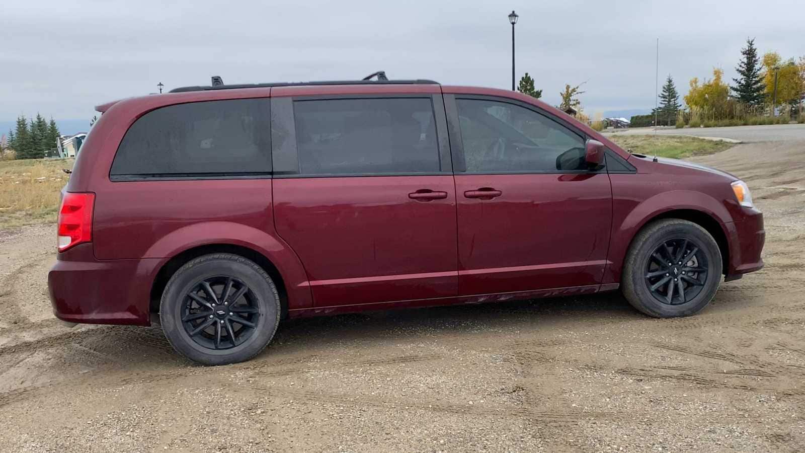 Thumbnail: 2019 Dodge Grand Caravan - 9