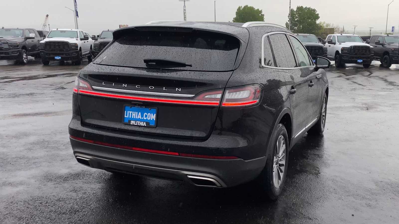 2021 Lincoln Nautilus Standard 8