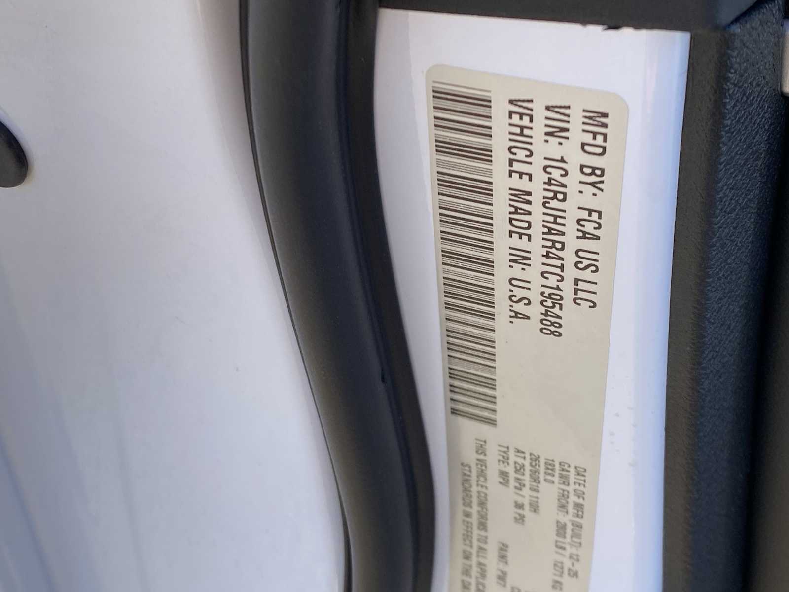 Thumbnail: 2026 Jeep Grand Cherokee - 37