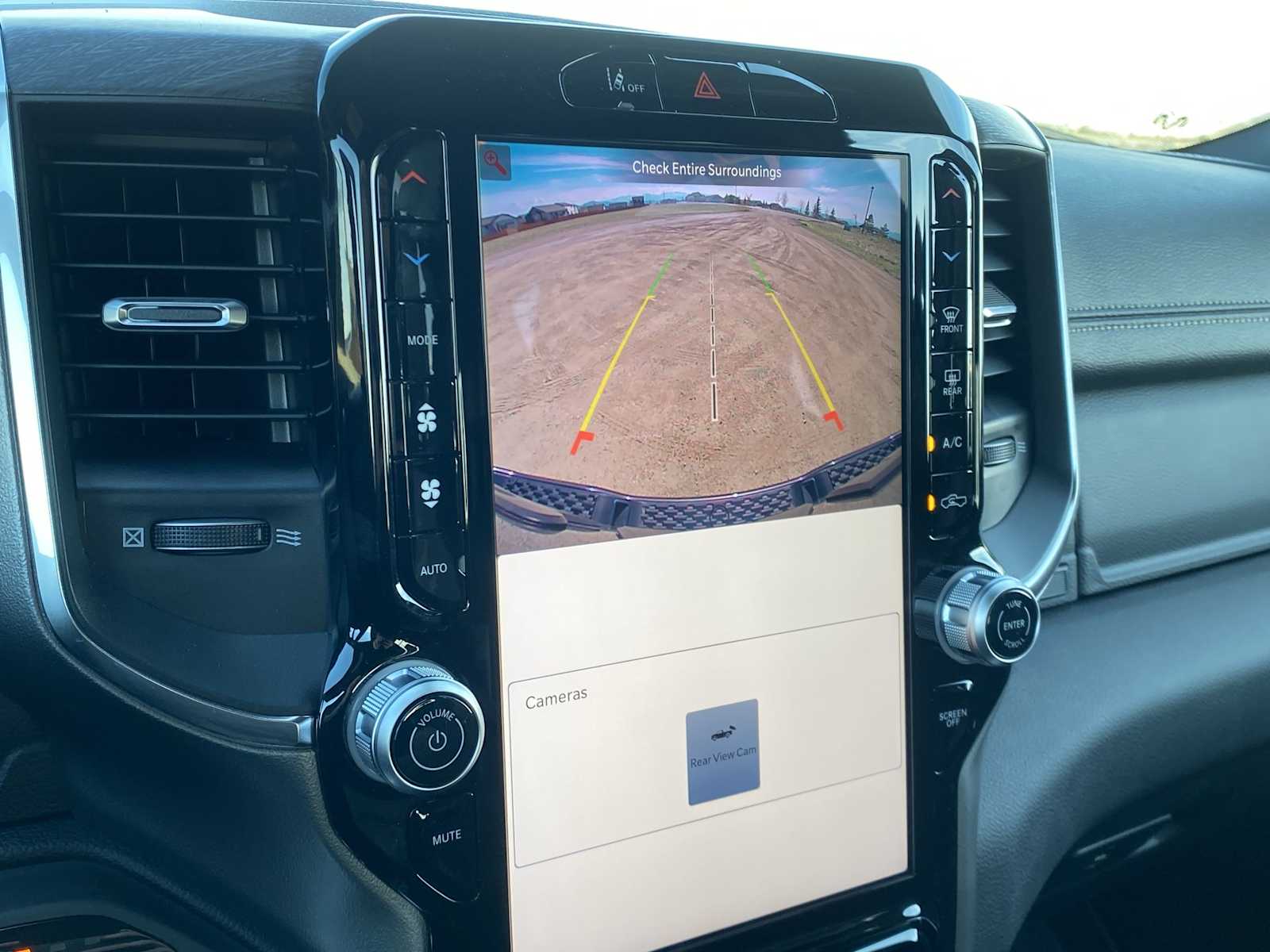 Thumbnail: 2026 RAM 1500 - 29