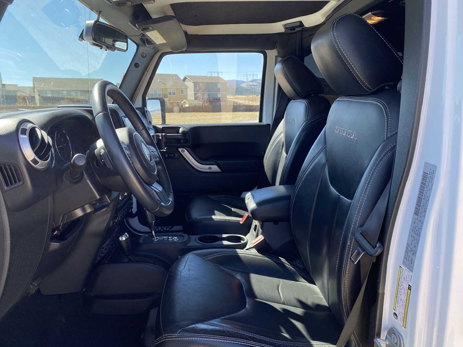 Thumbnail: 2017 Jeep Wrangler - 17