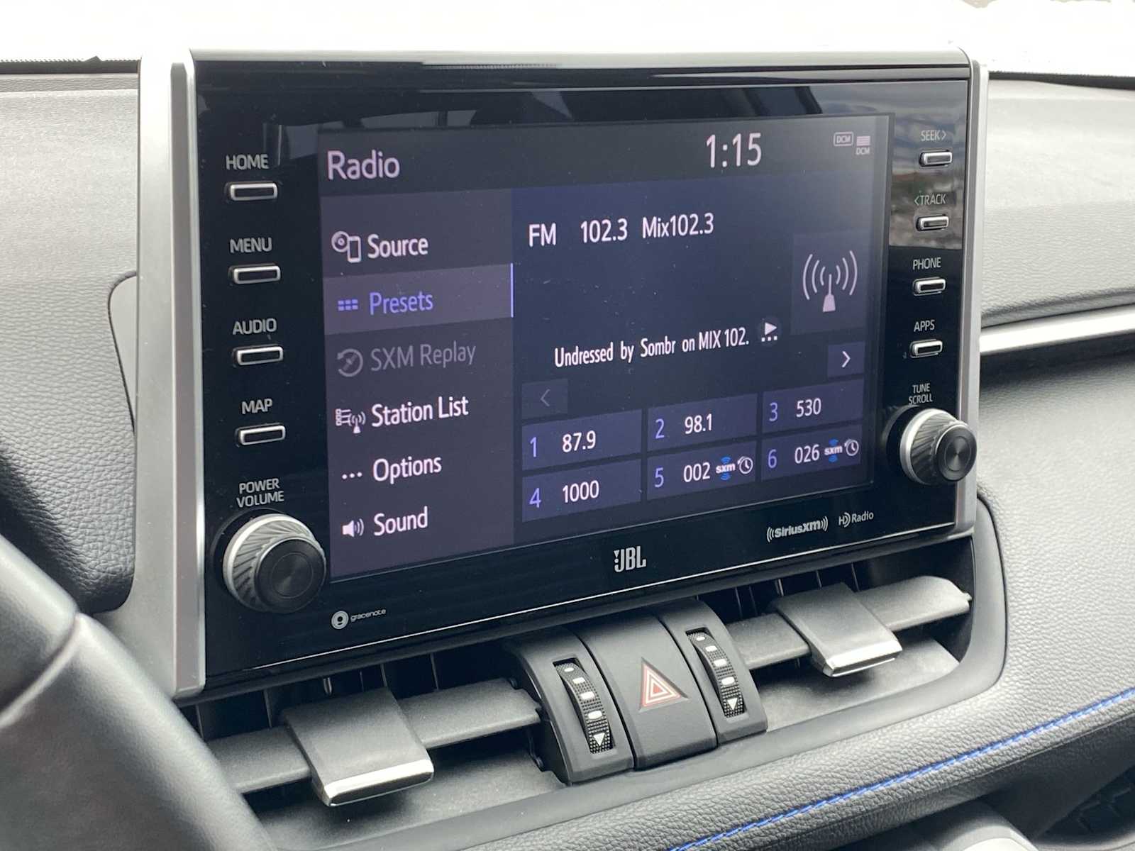 Thumbnail: 2022 Toyota RAV4 - 28