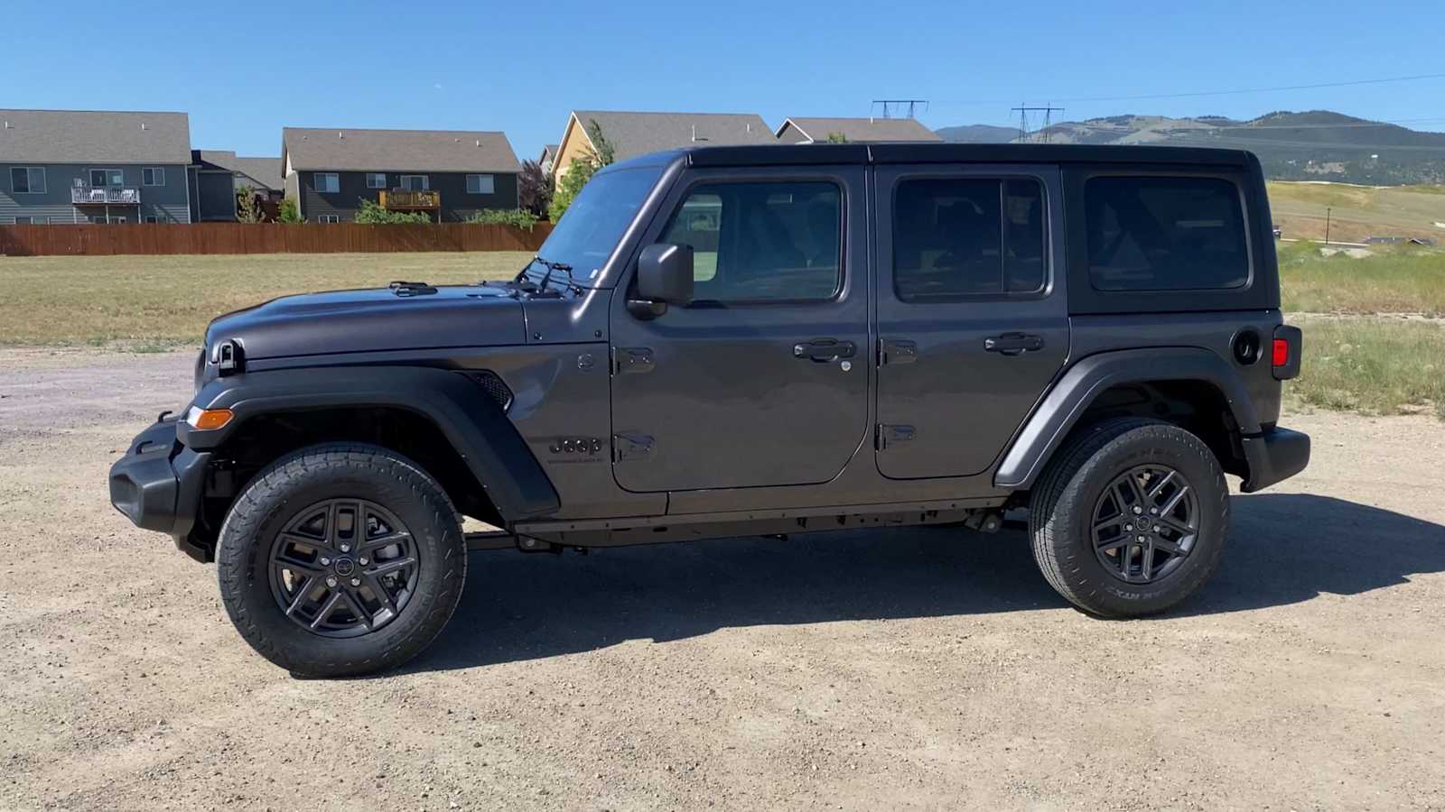 Thumbnail: 2025 Jeep Wrangler - 9