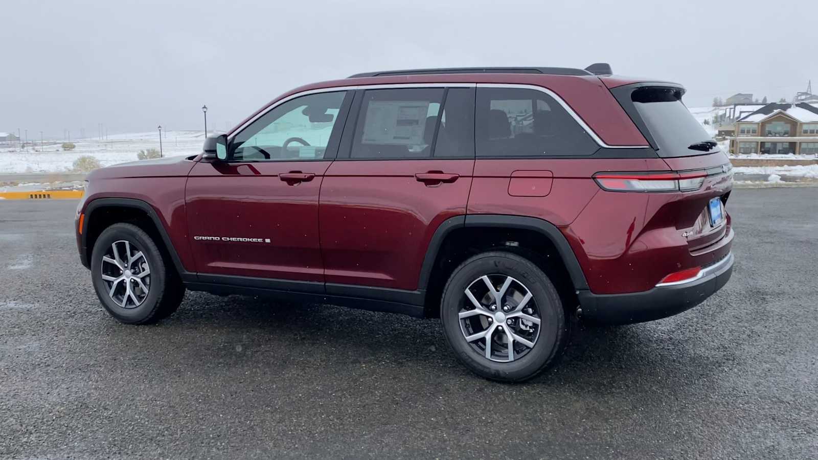 Thumbnail: 2025 Jeep Grand Cherokee - 6