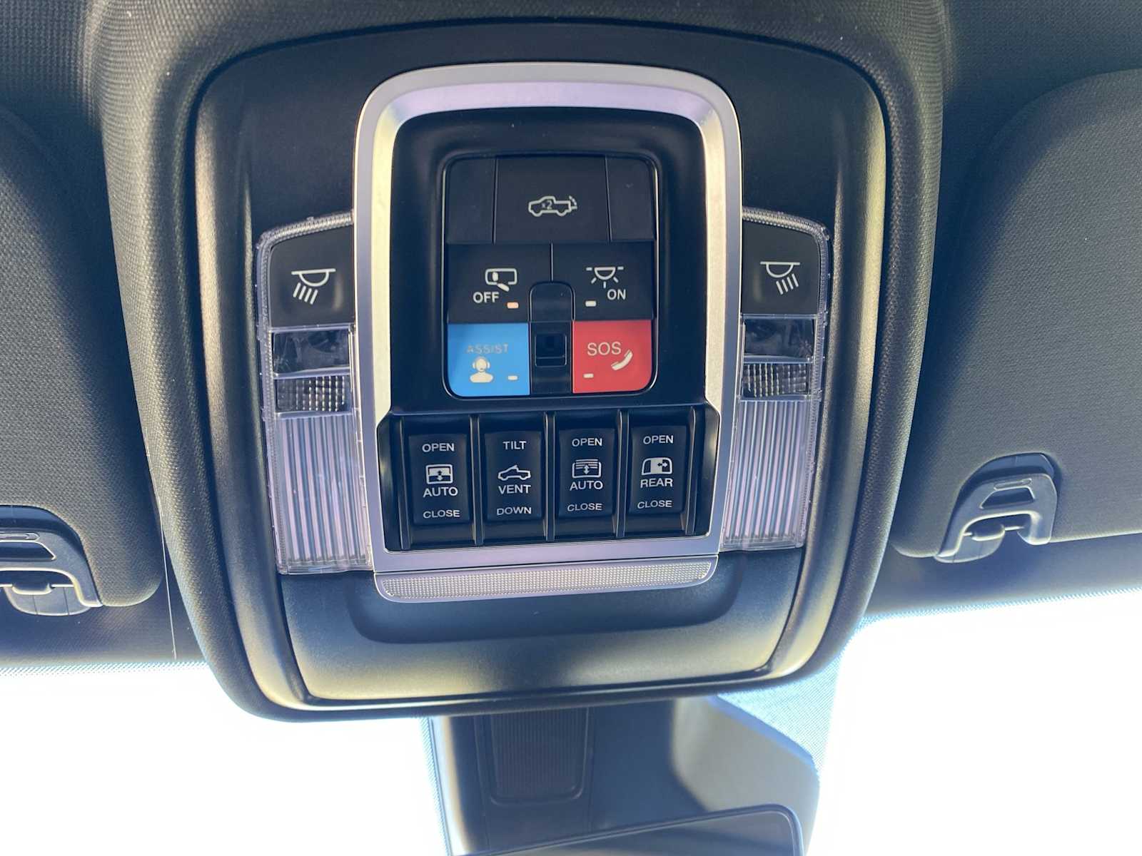 Thumbnail: 2026 RAM 1500 - 27
