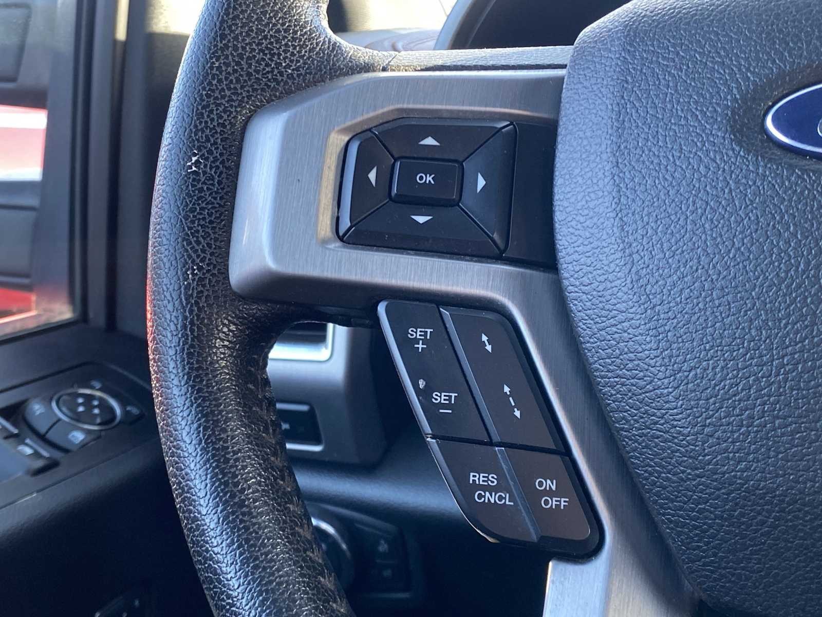 Thumbnail: 2015 Ford F-150 - 33