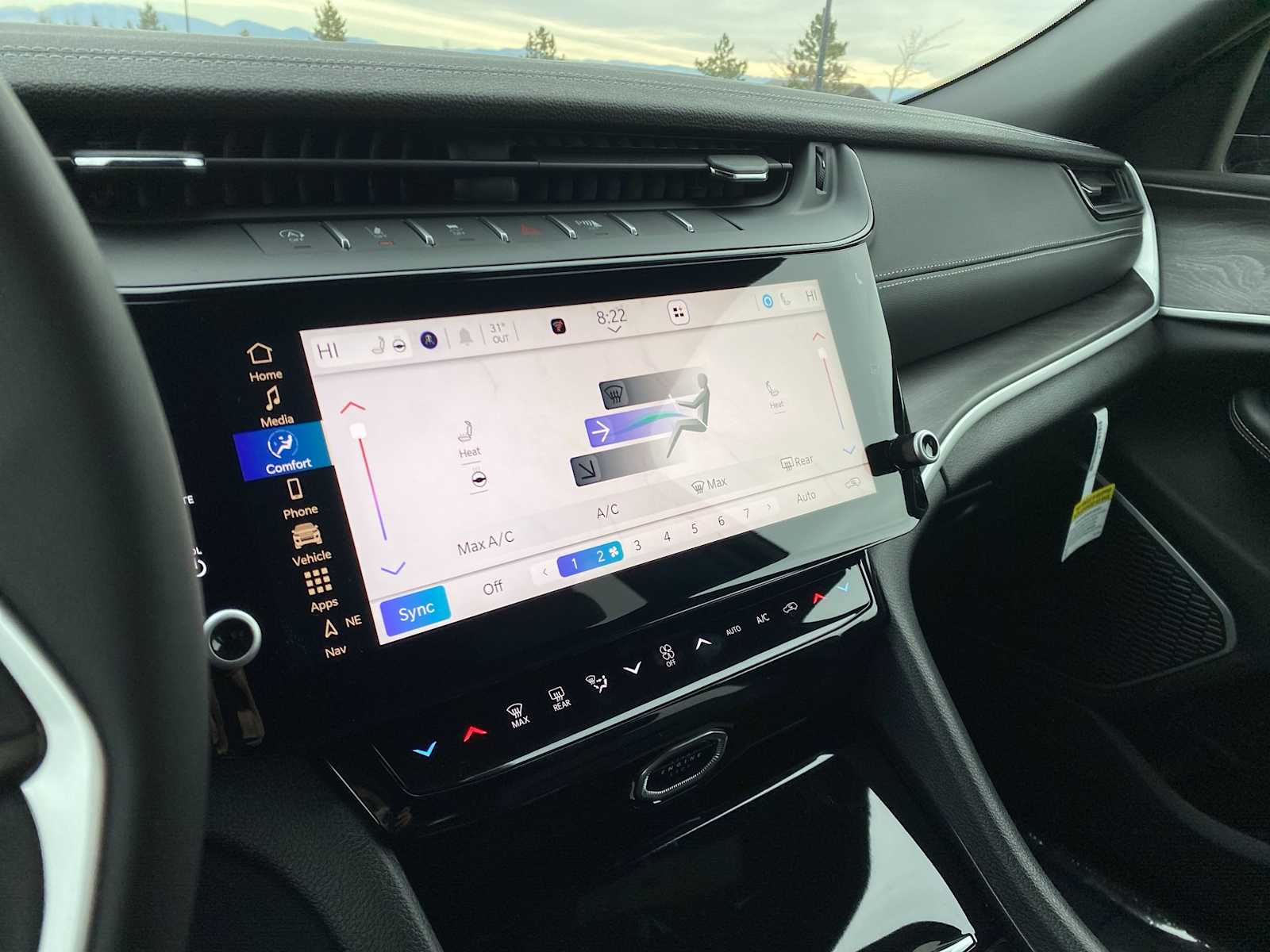 Thumbnail: 2026 Jeep Grand Cherokee - 24