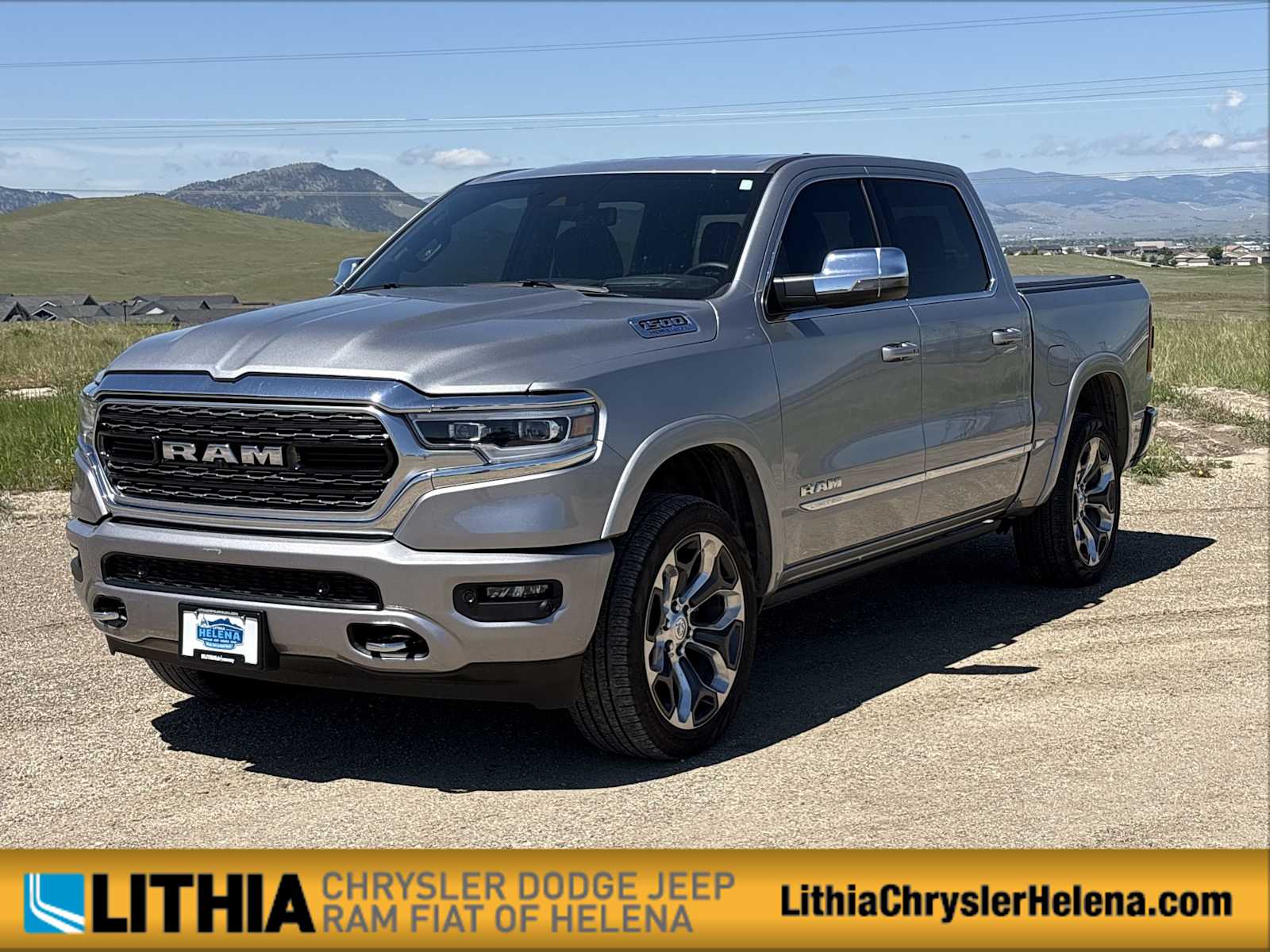 2024 RAM 1500 Limited 4x4 Crew Cab 5'7's photo