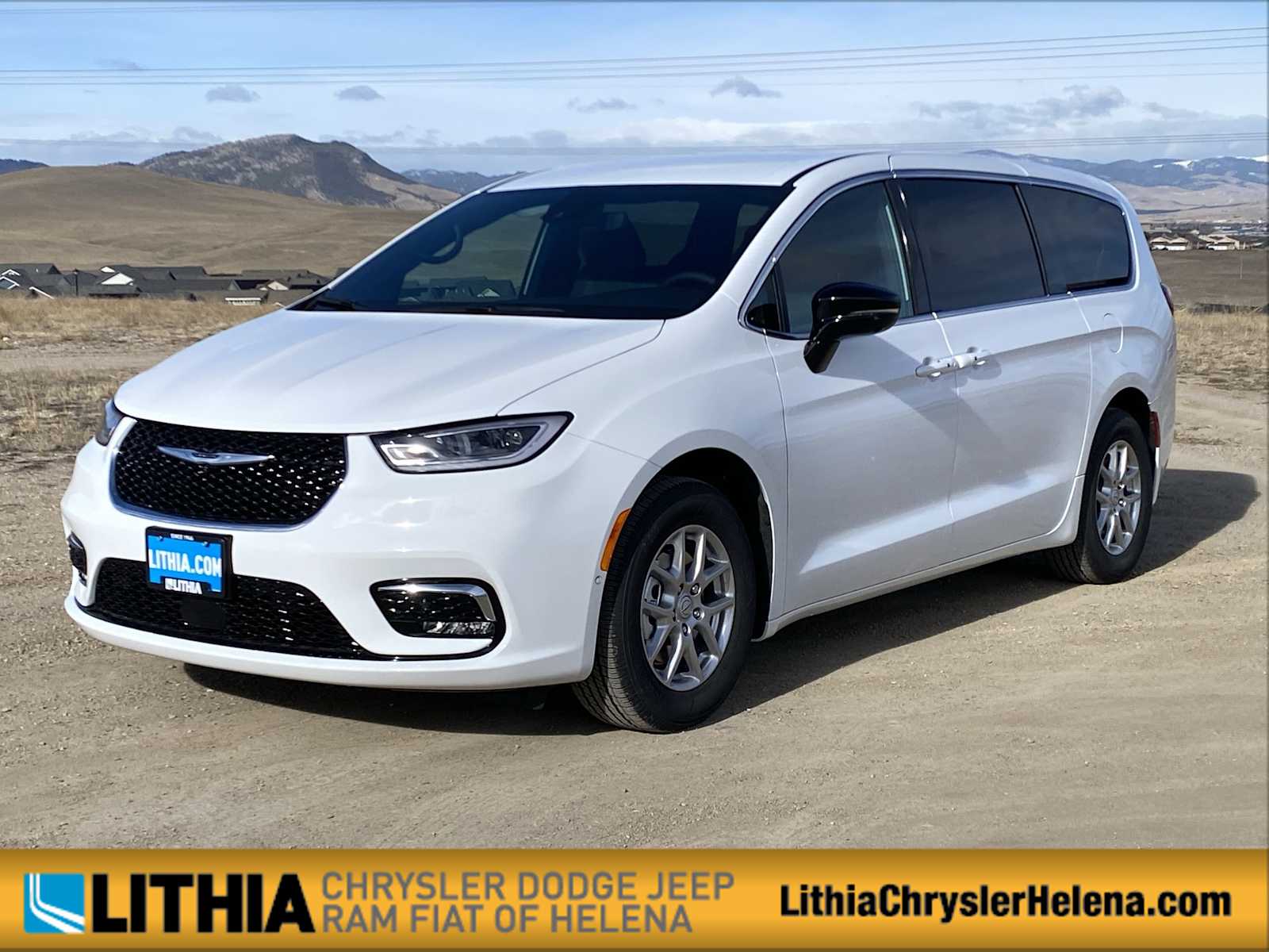 Thumbnail: 2026 Chrysler Pacifica - 1