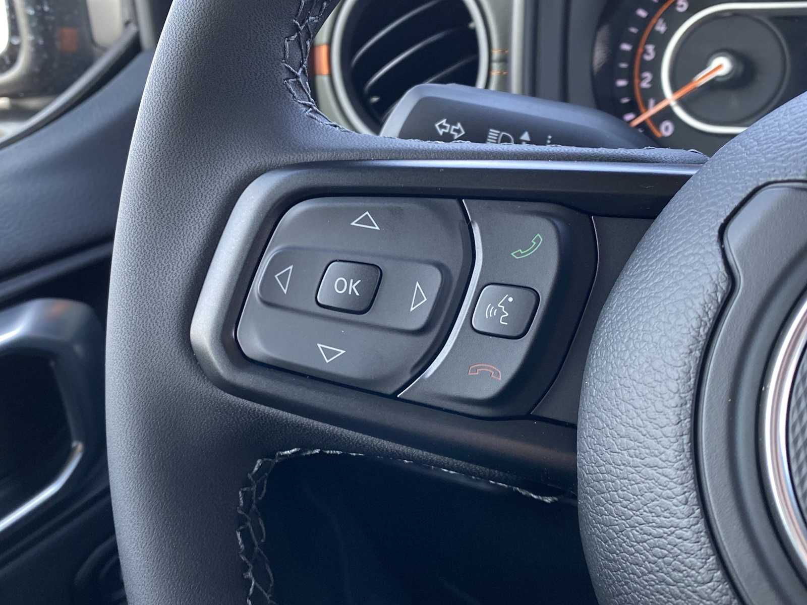 Thumbnail: 2026 Jeep Gladiator - 26