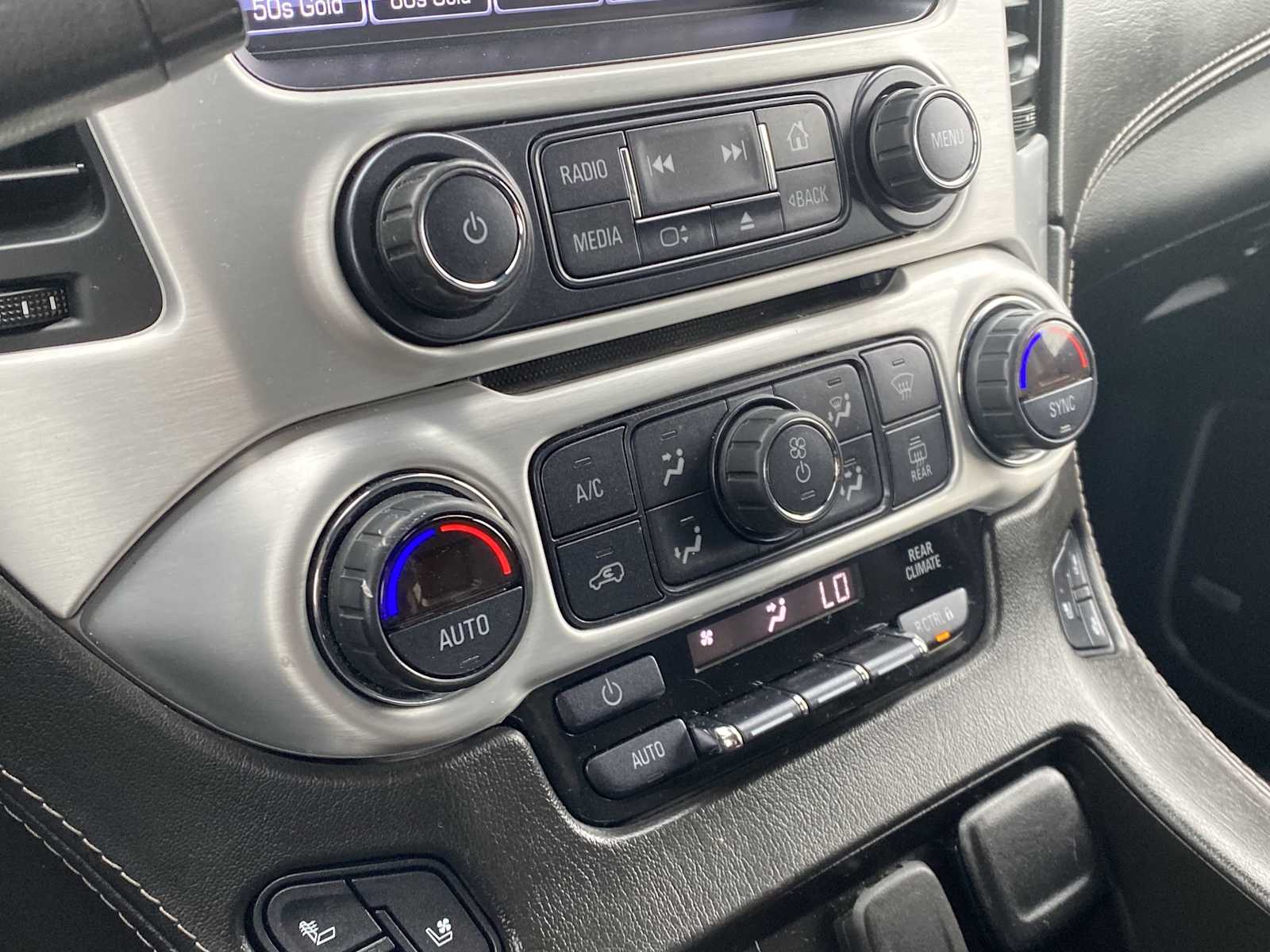 Thumbnail: 2020 GMC Yukon - 24