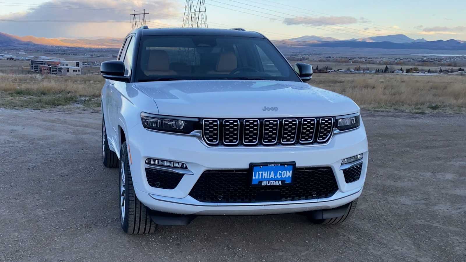 Thumbnail: 2025 Jeep Grand Cherokee - 3