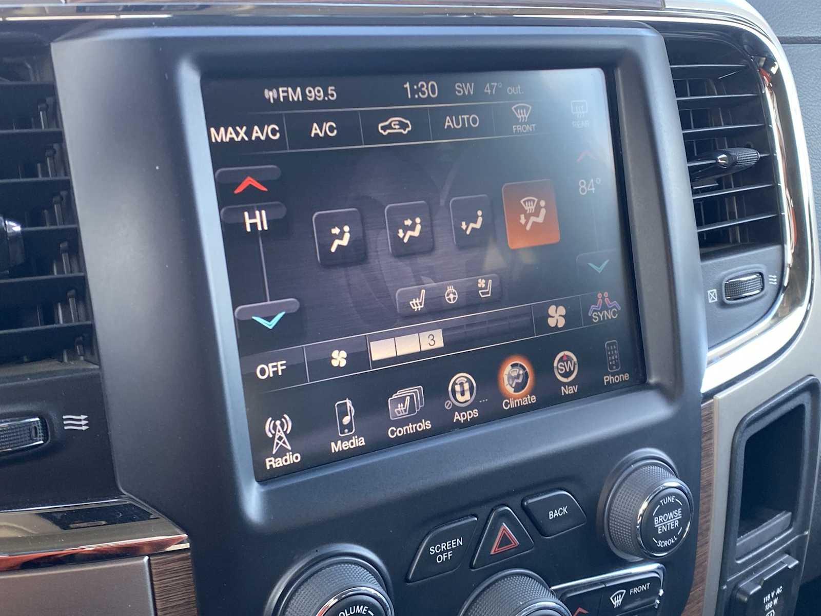 Thumbnail: 2014 RAM 3500 - 31