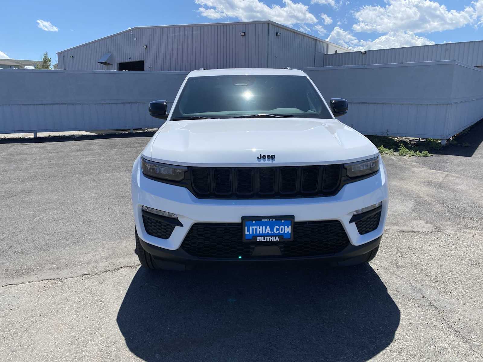 Thumbnail: 2025 Jeep Grand Cherokee - 13