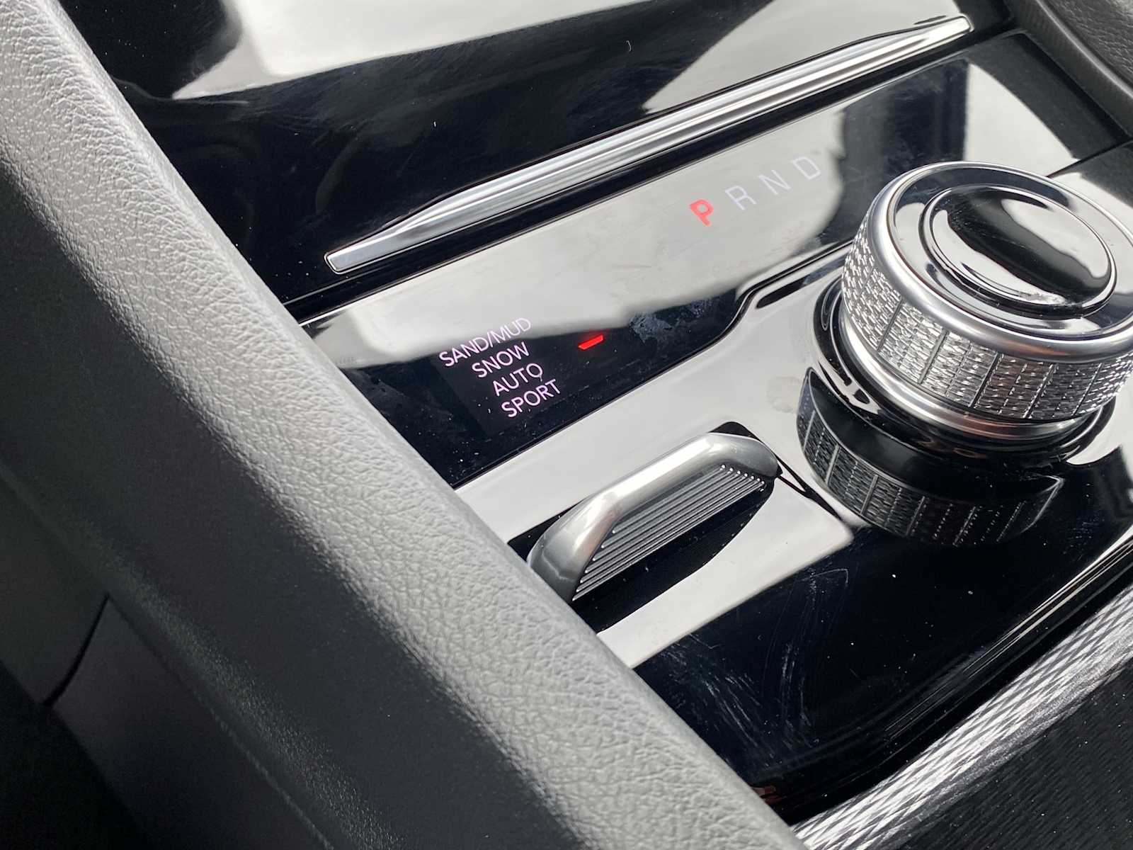 Thumbnail: 2025 Jeep Grand Cherokee - 27