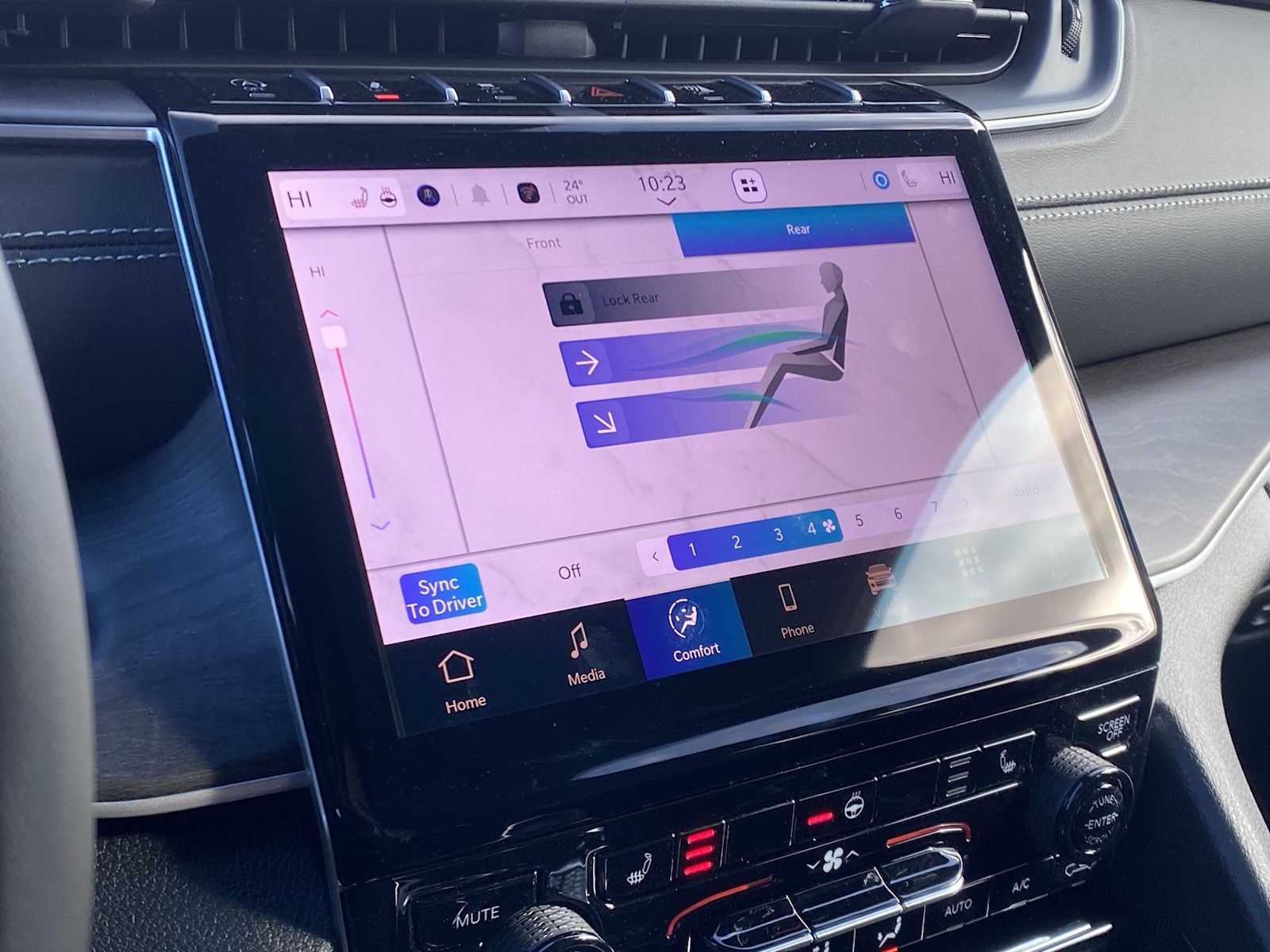 Thumbnail: 2025 Jeep Grand Cherokee - 32